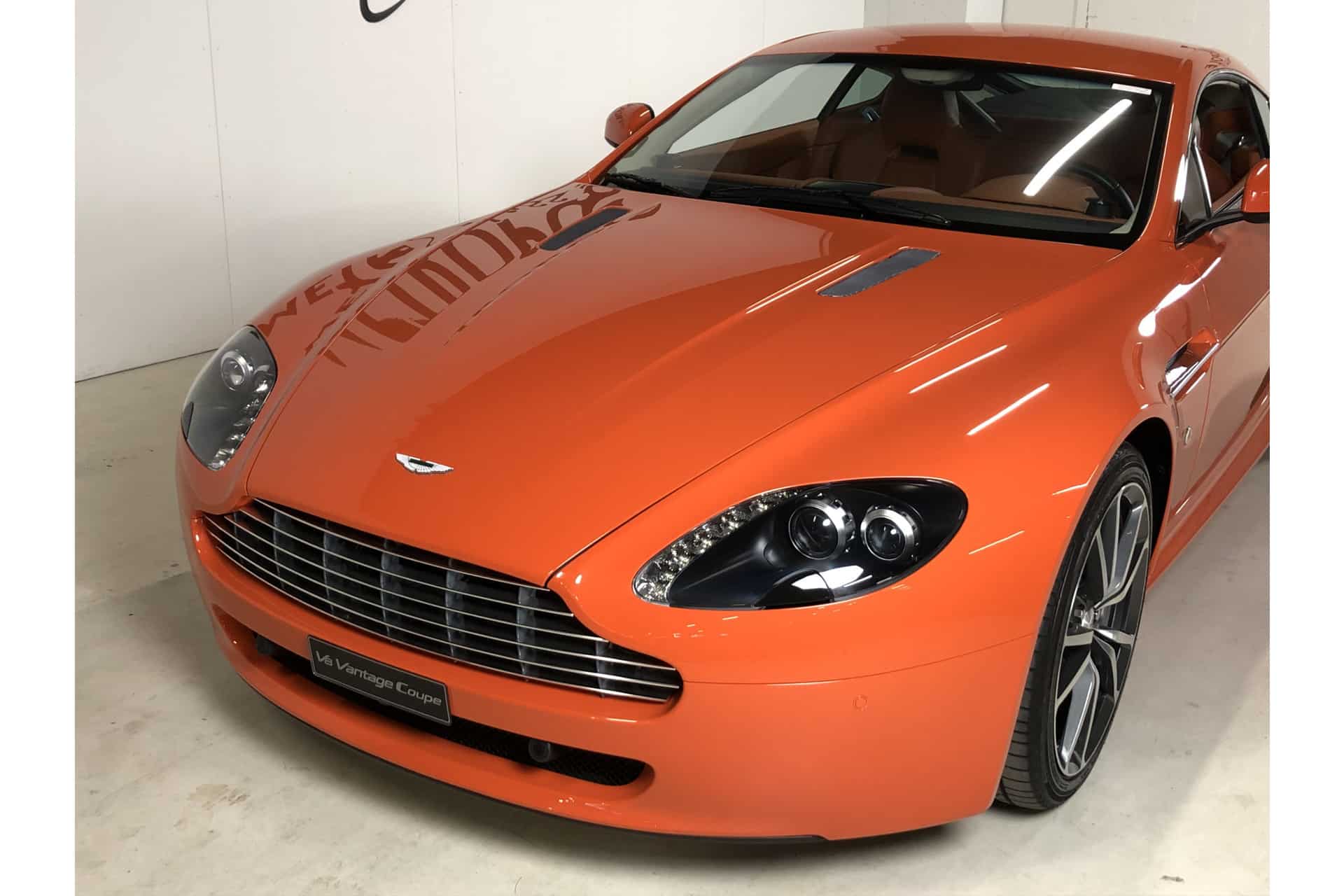 Aston Martin V8 Vantage Coupe