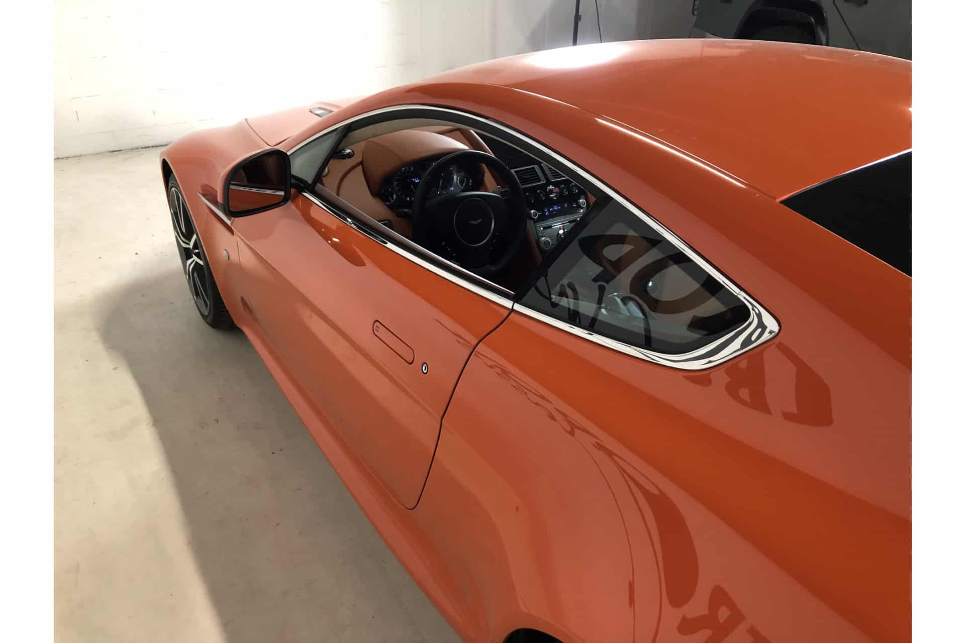 Aston Martin V8 Vantage Coupe