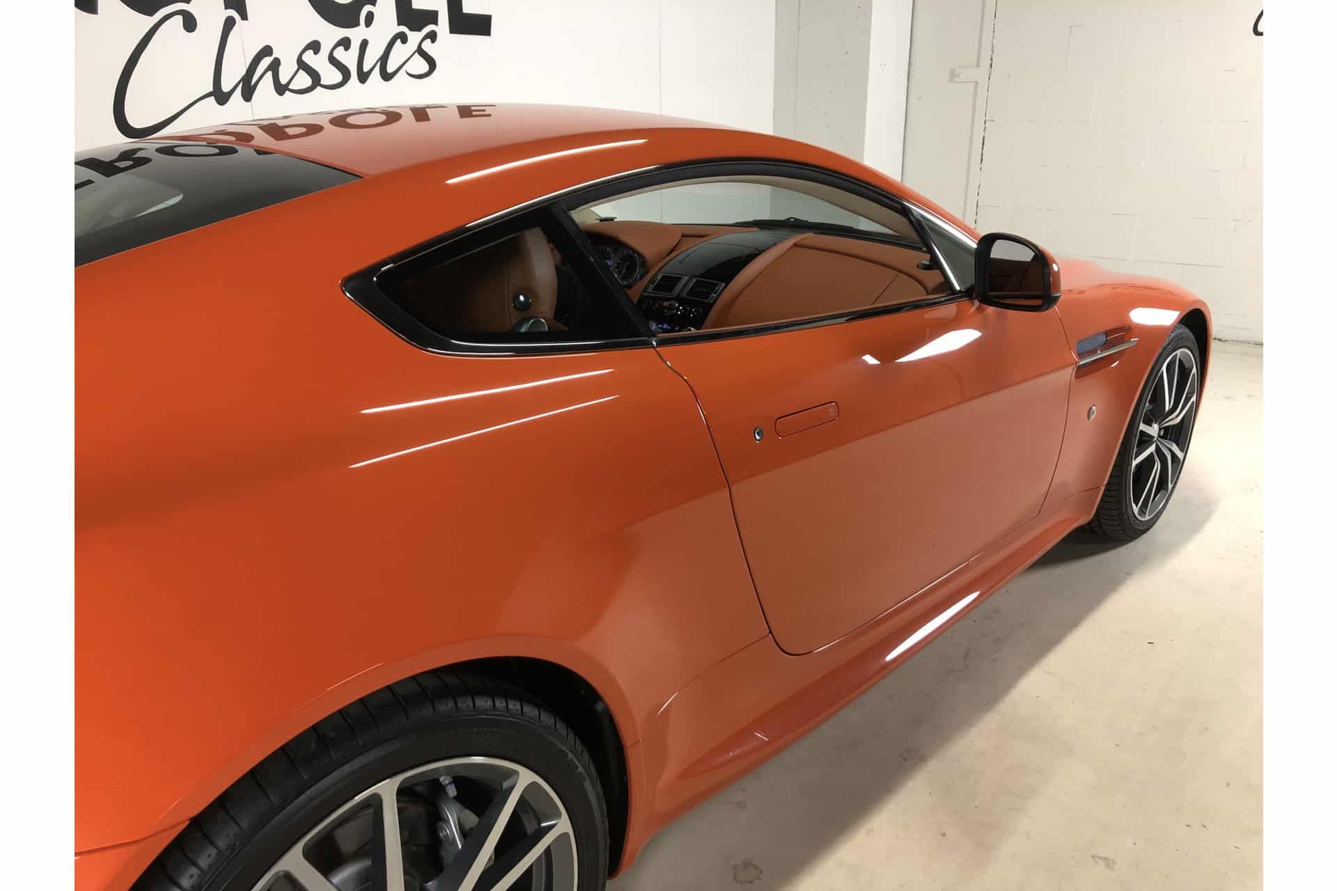 Aston Martin V8 Vantage Coupe