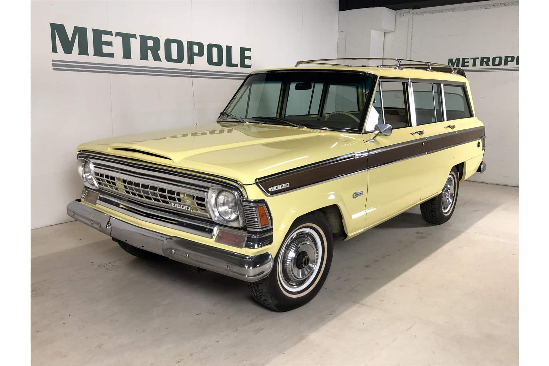 Jeep Station Wagon
