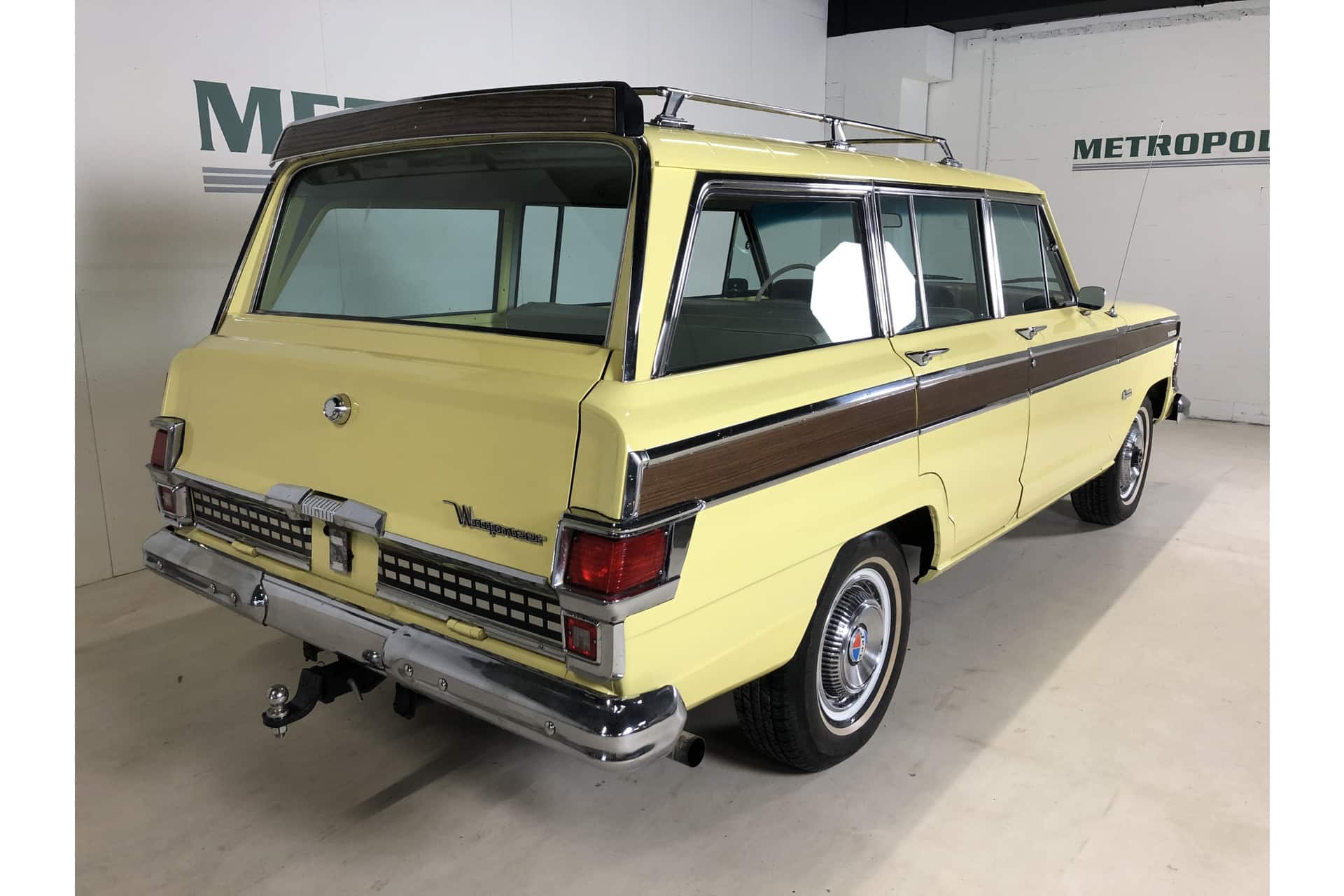 Jeep Station Wagon