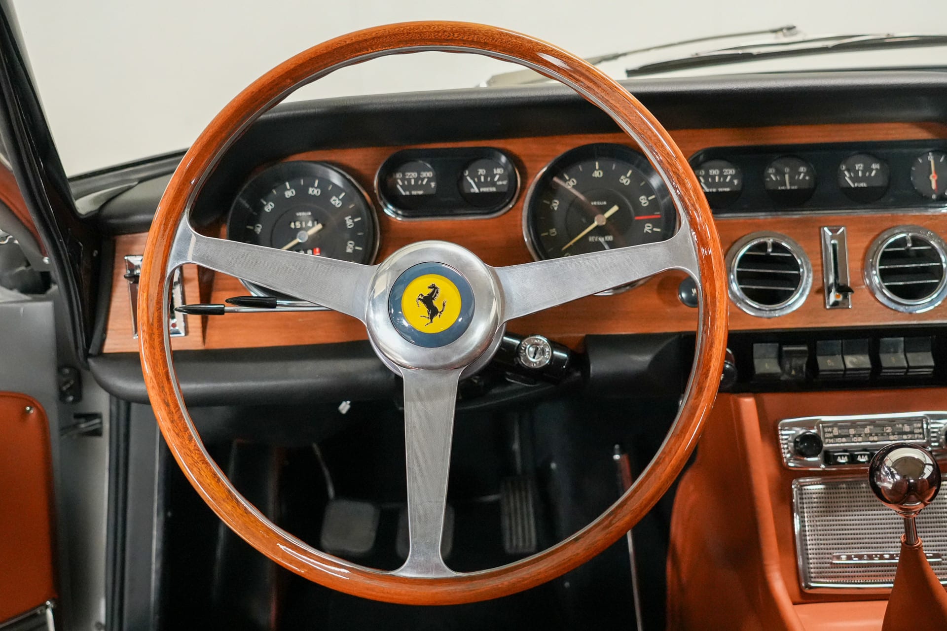 Ferrari 330 GT