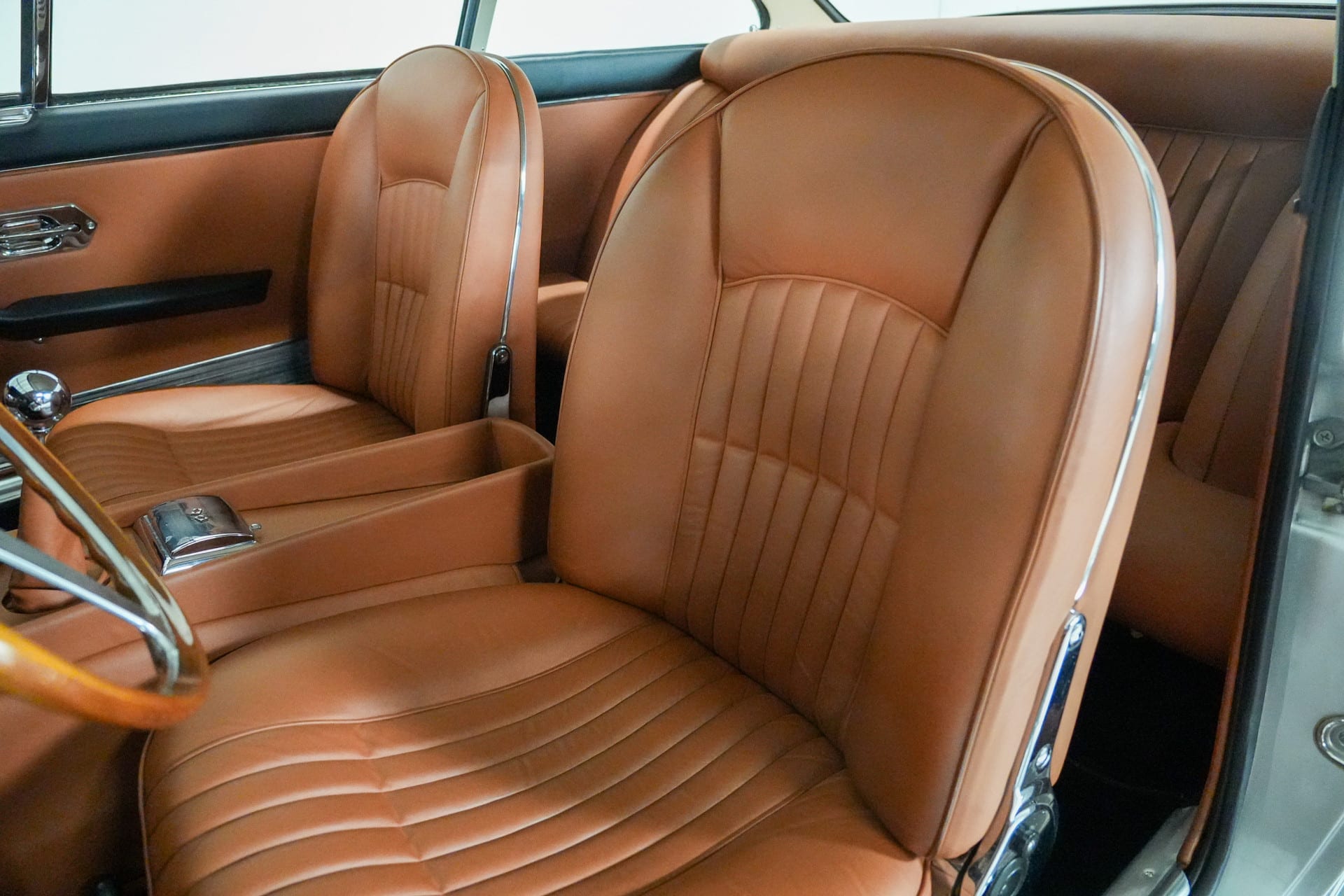 Ferrari 330 GT