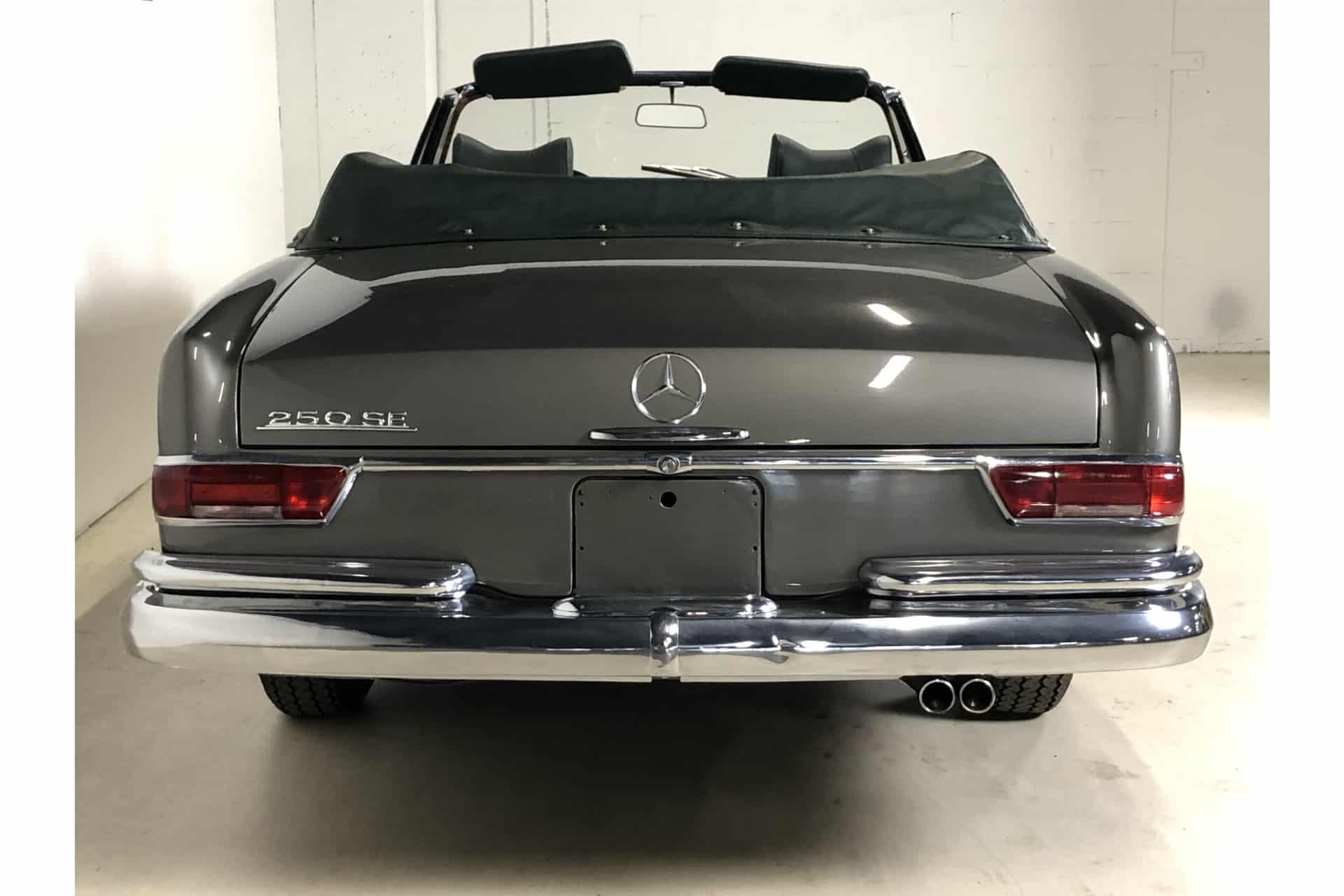 Mercedes-Benz 250 SE