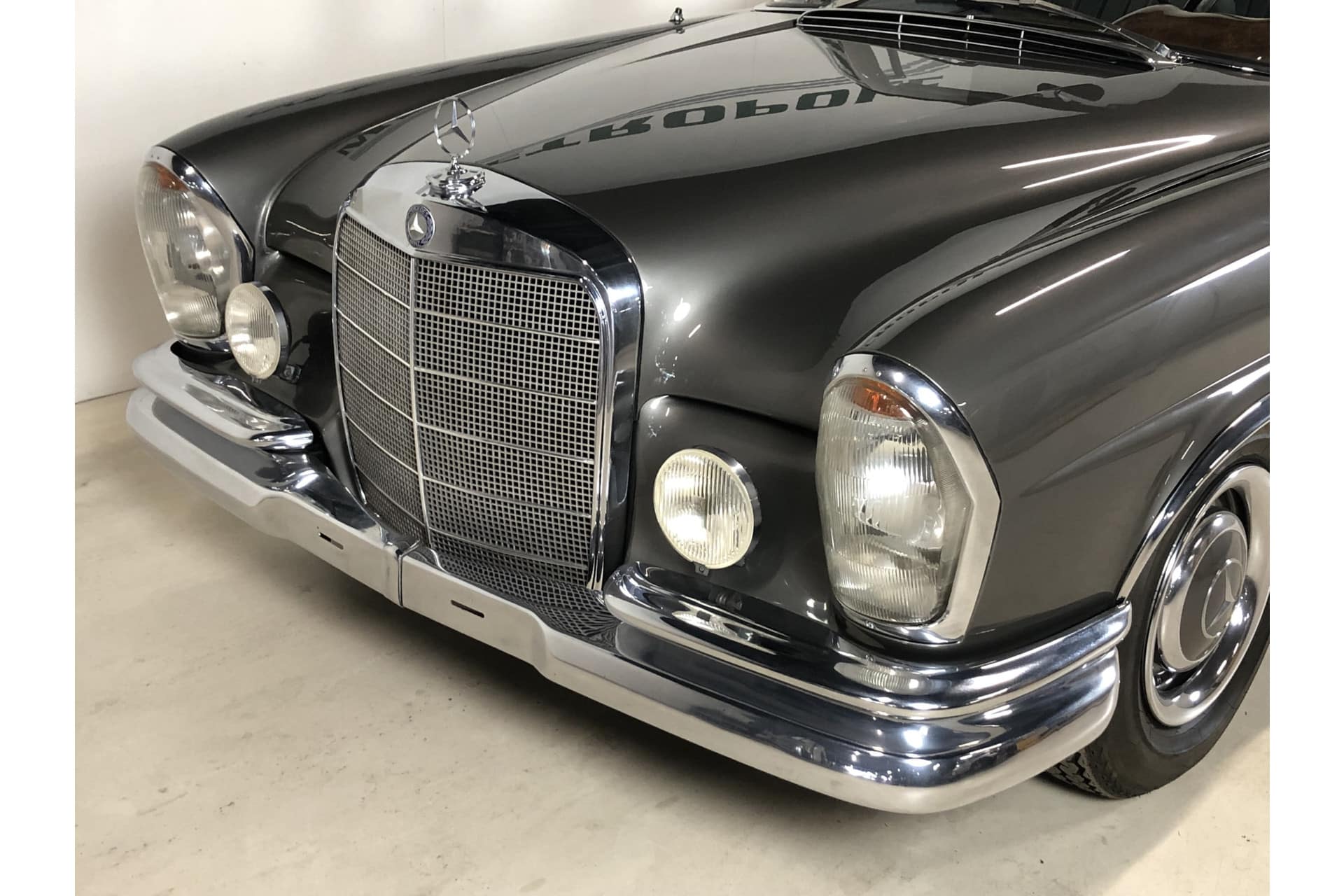 Mercedes-Benz 250 SE Convertible