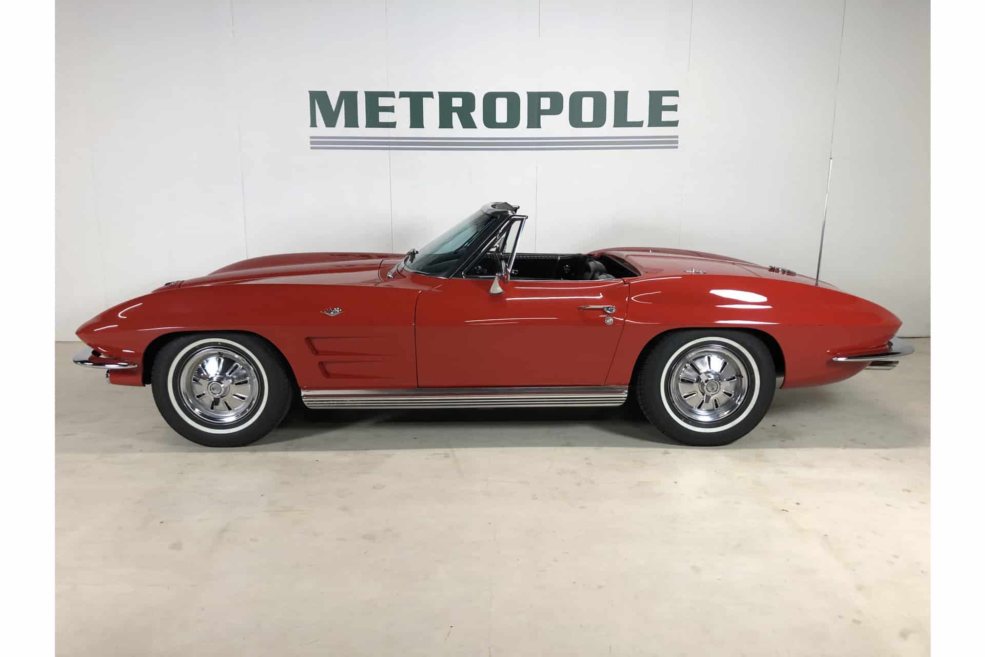 Chevrolet Corvette C2 Convertible
