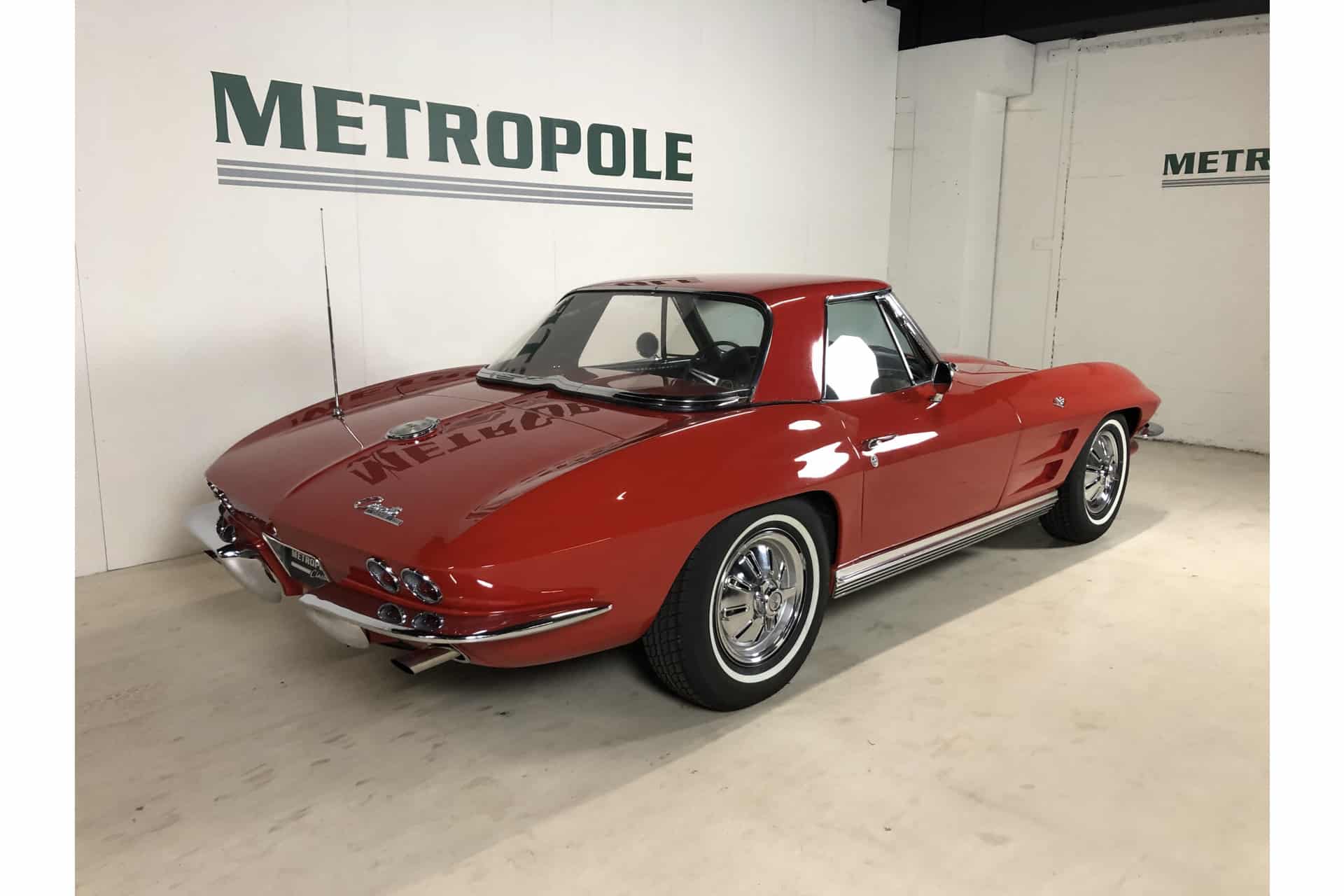 Chevrolet Corvette C2 Convertible