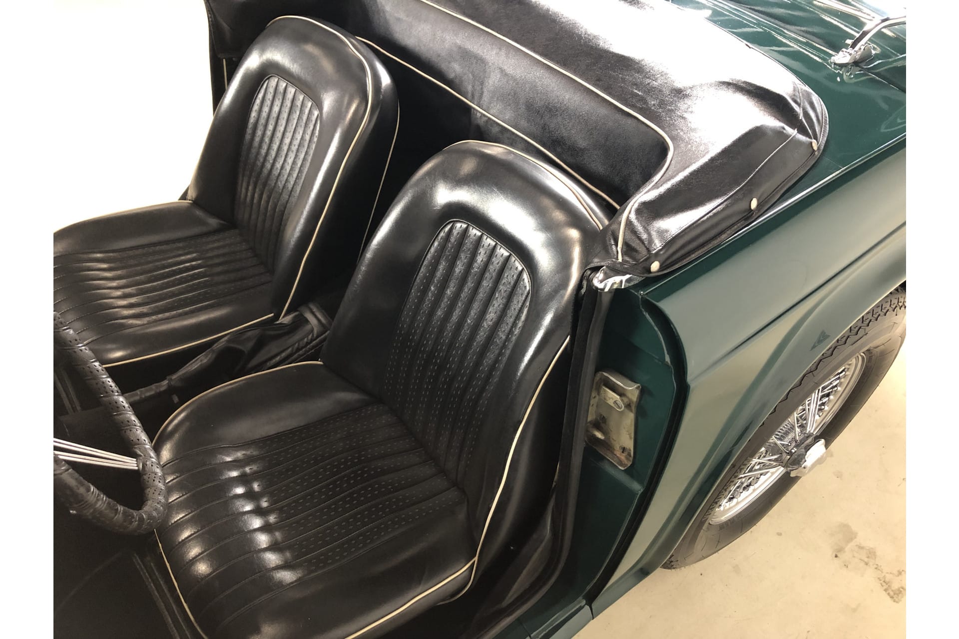 Triumph TR 250
