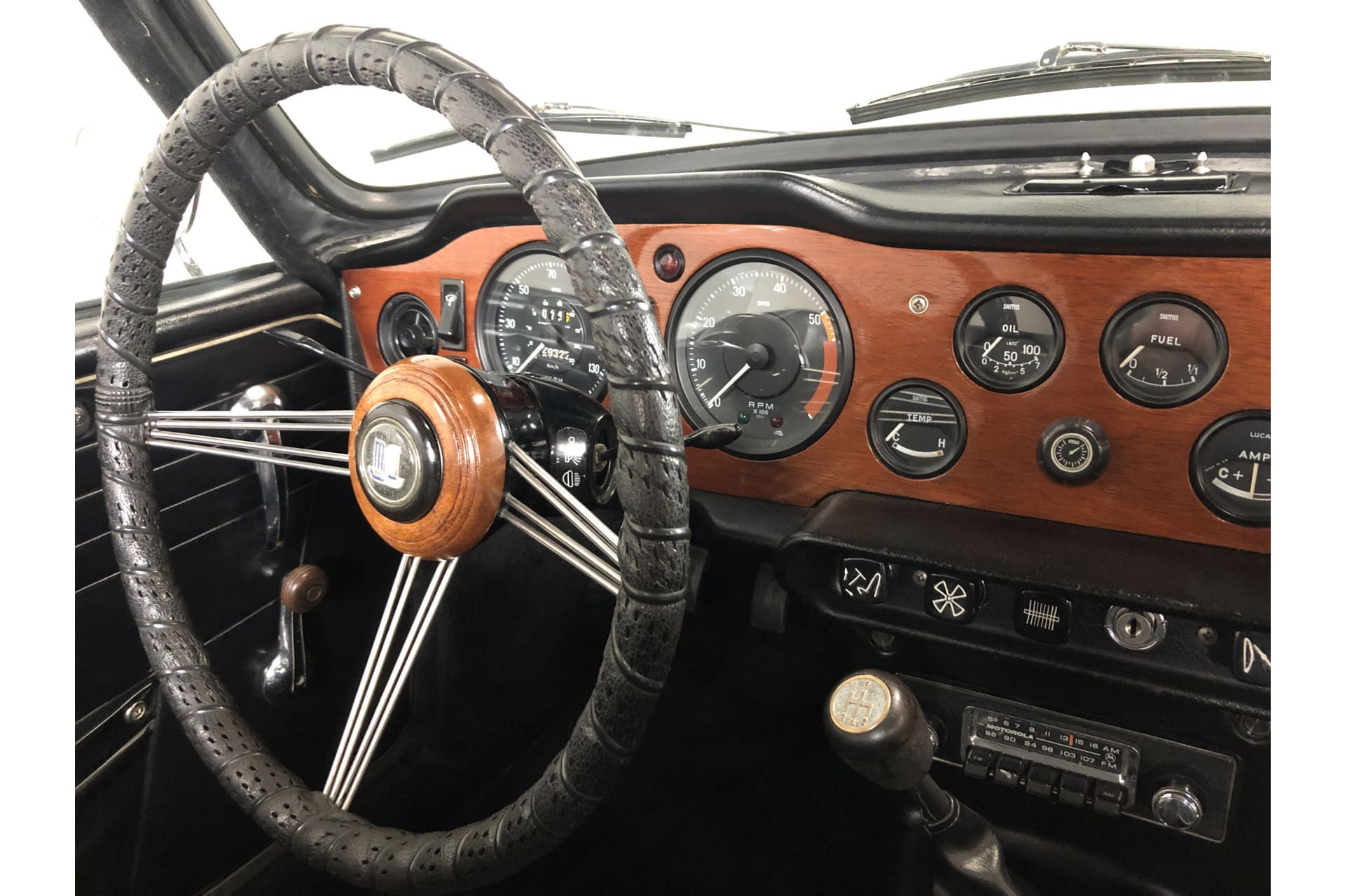 Triumph TR 250