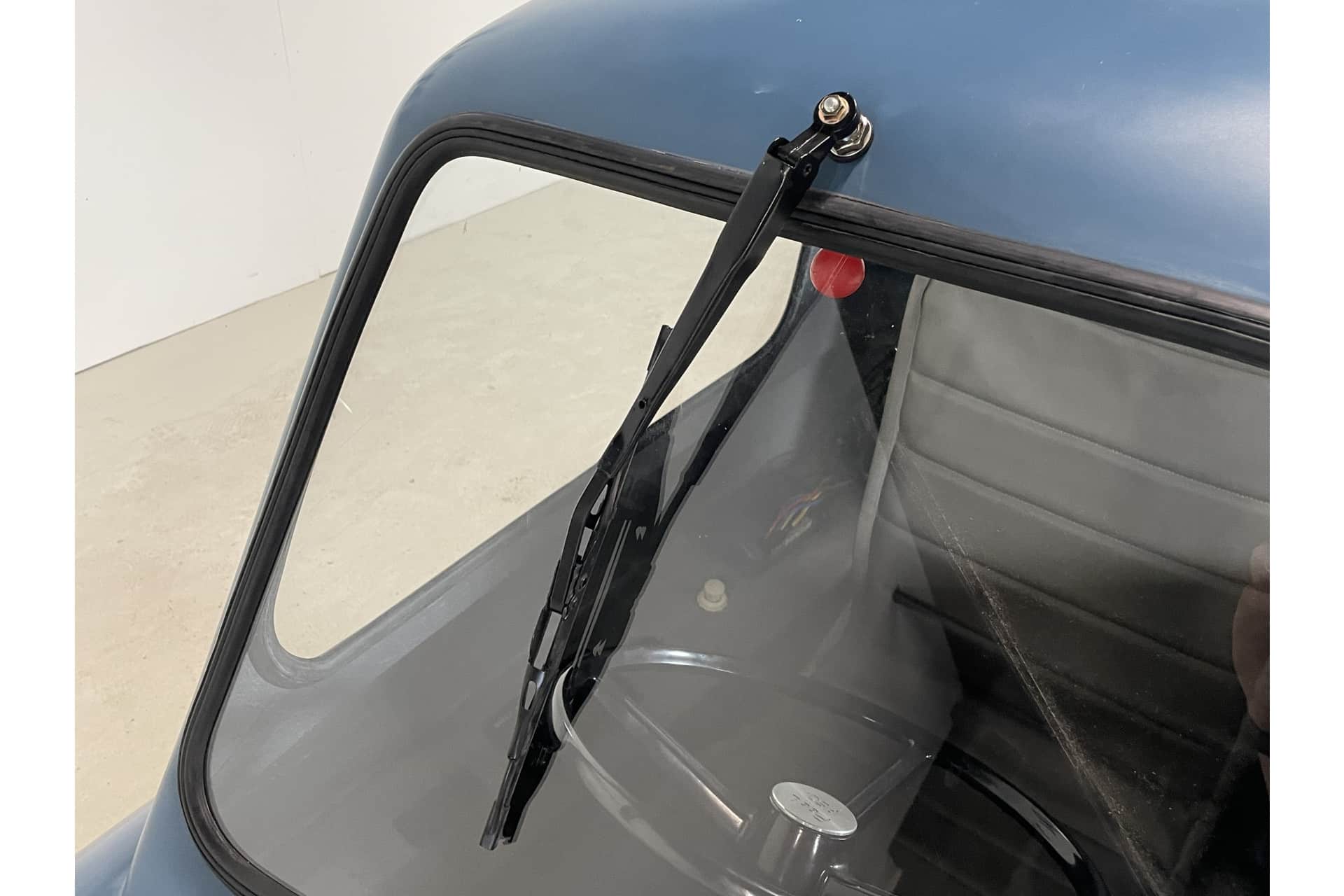 Peel P50
