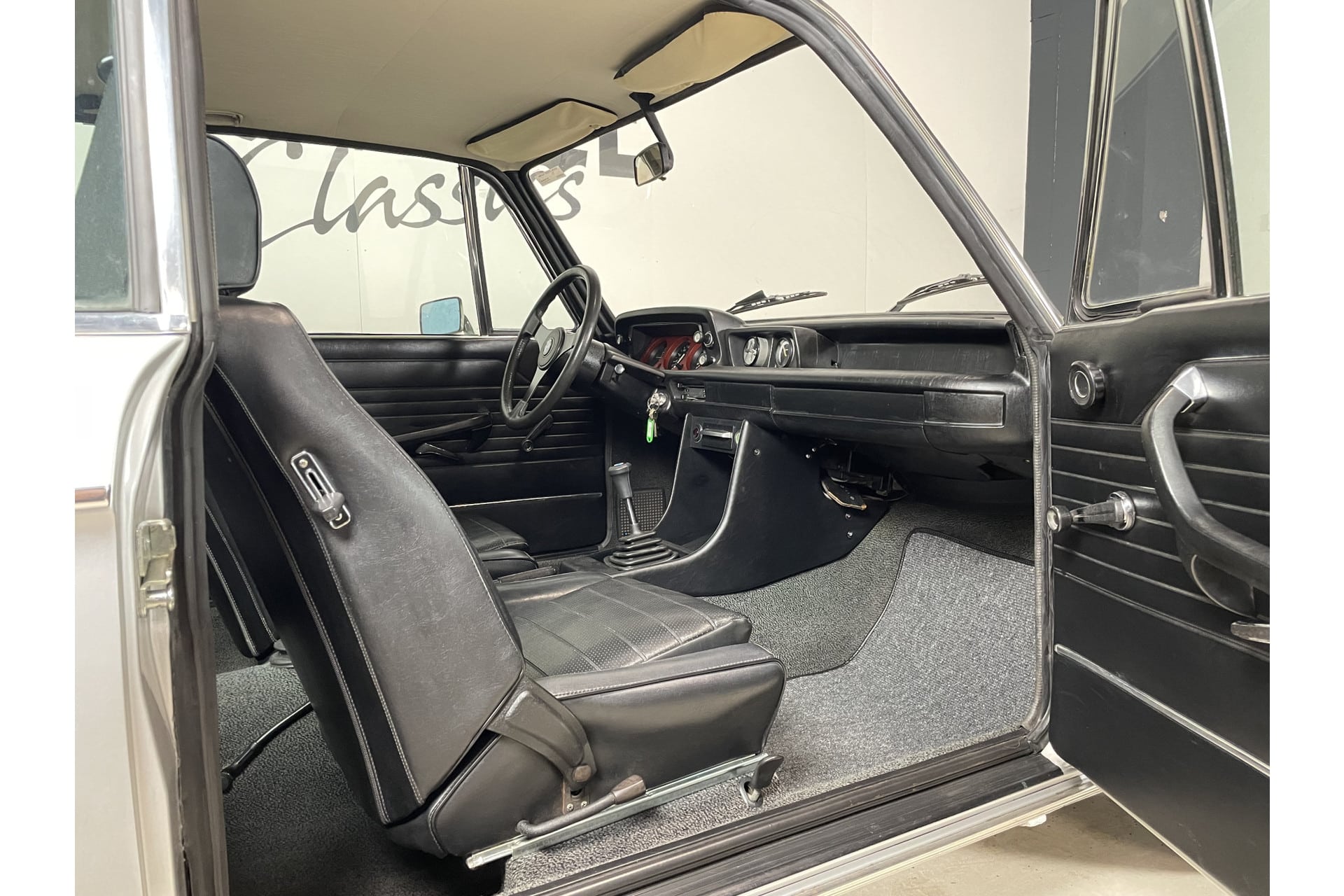 BMW 2002 Turbo