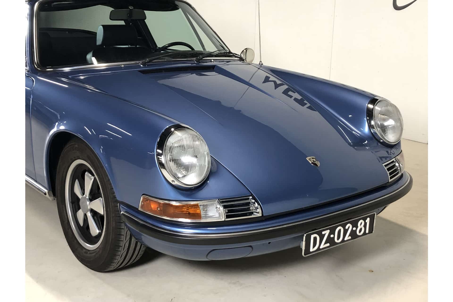 Porsche 911 2.2 T Targa