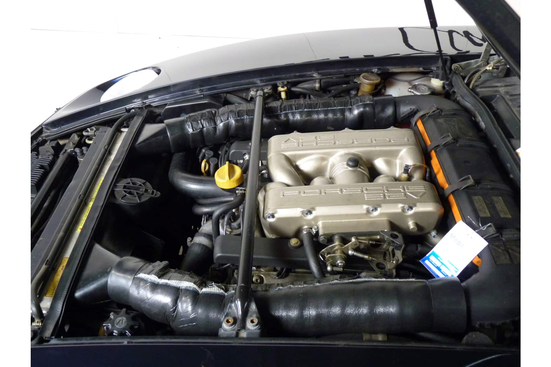 Porsche 928