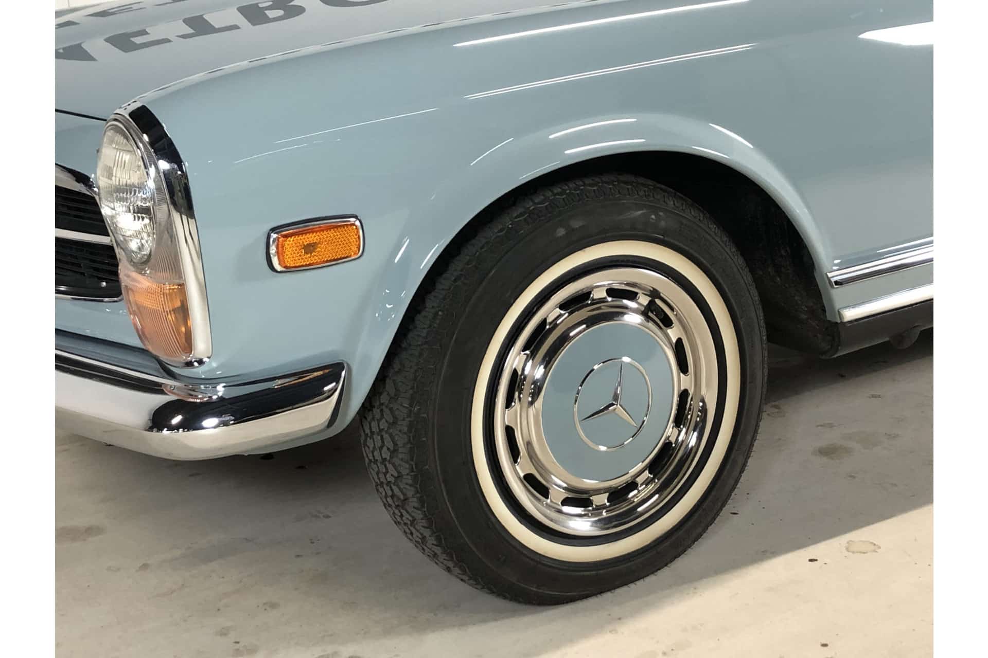 Mercedes Benz 280 SL Pagode