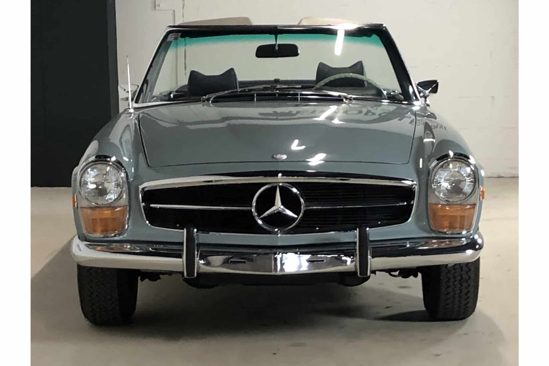 Mercedes Benz 280 SL Pagode