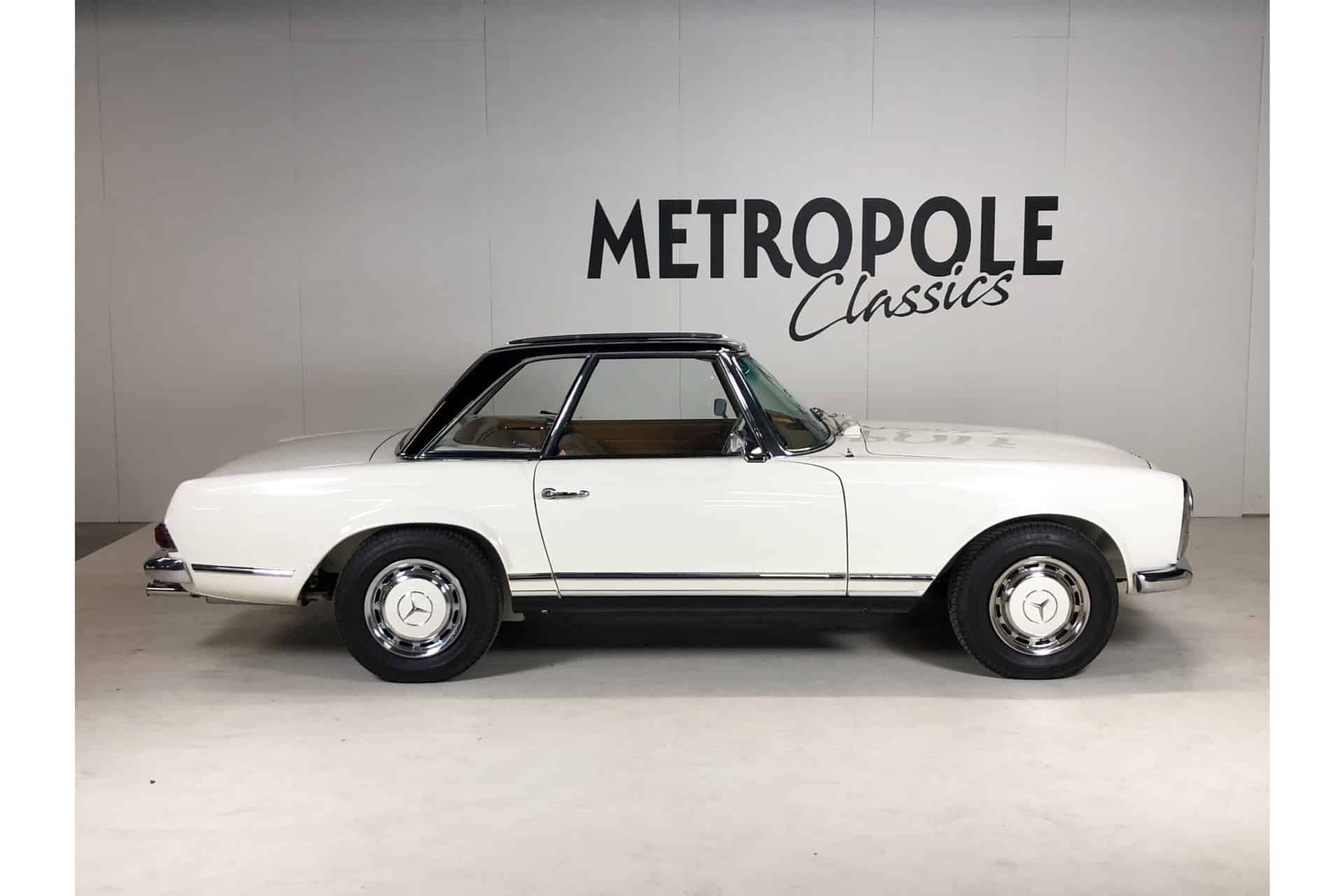 Mercedes-Benz 230 SL