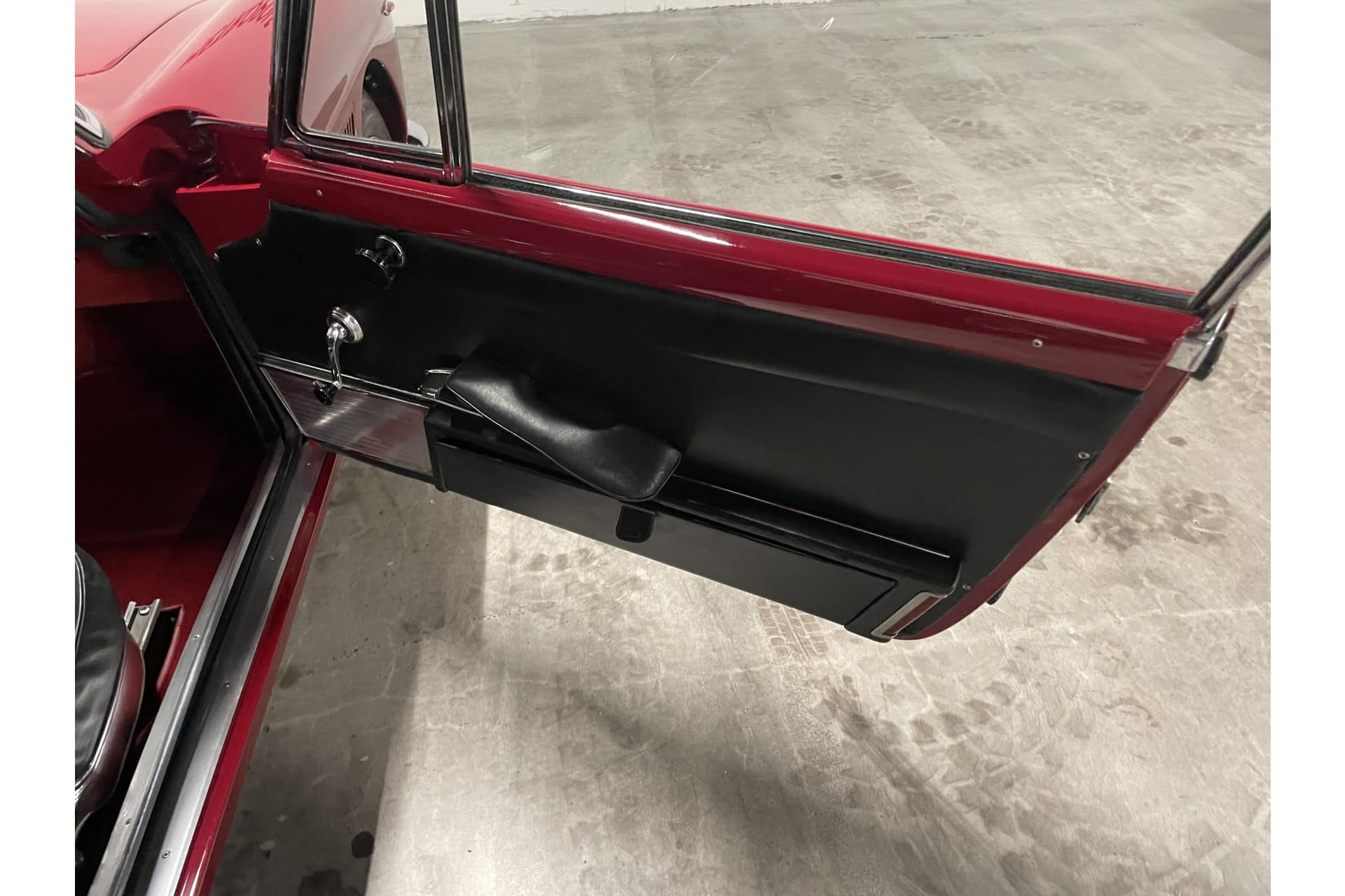 Ferrari 250 GTE Coupe Pininfarina. 2+2. 1963.