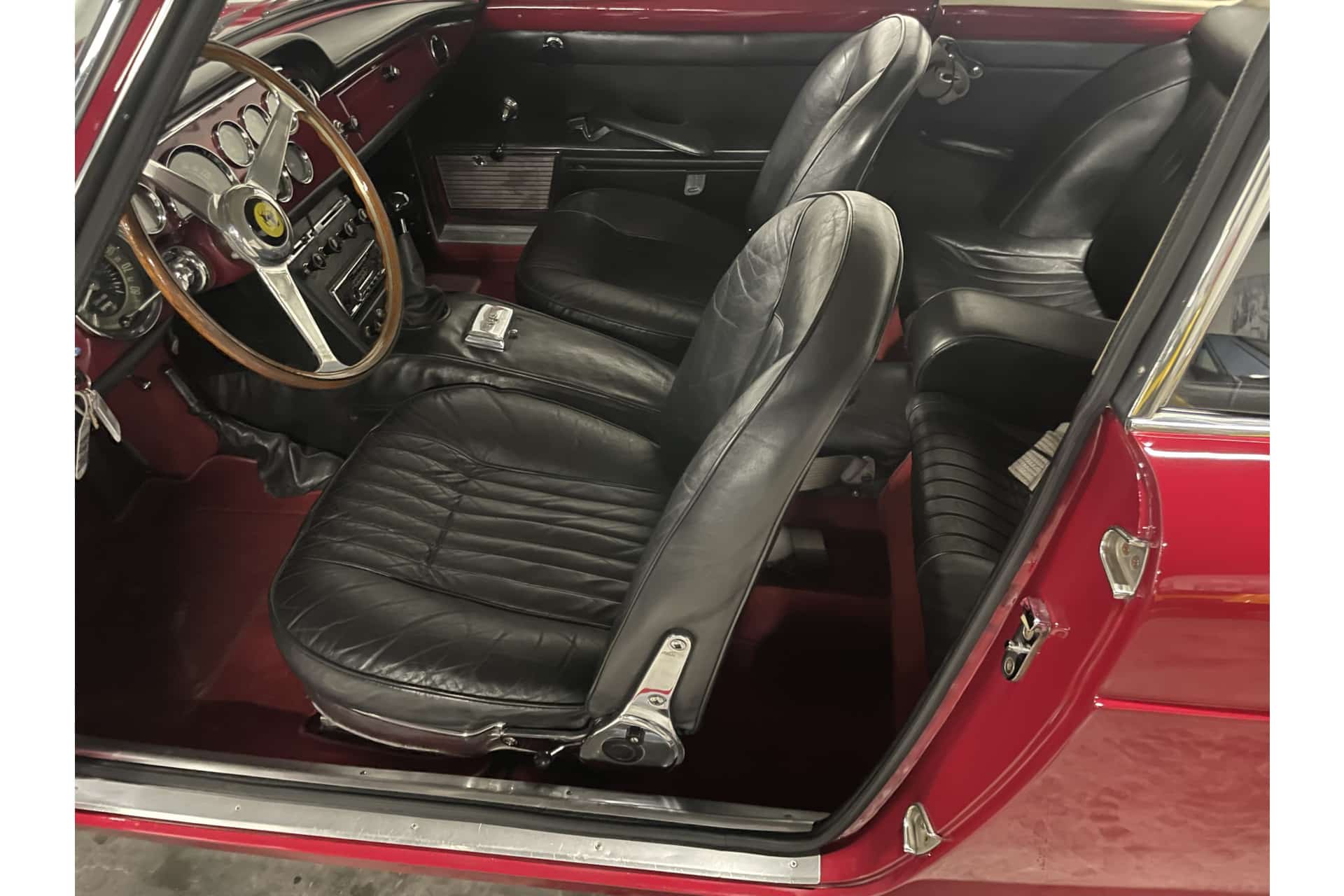 Ferrari 250 GTE Coupe Pininfarina .