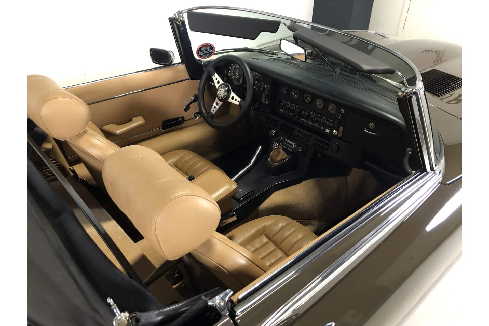 Jaguar E-type V12 Cabriolet