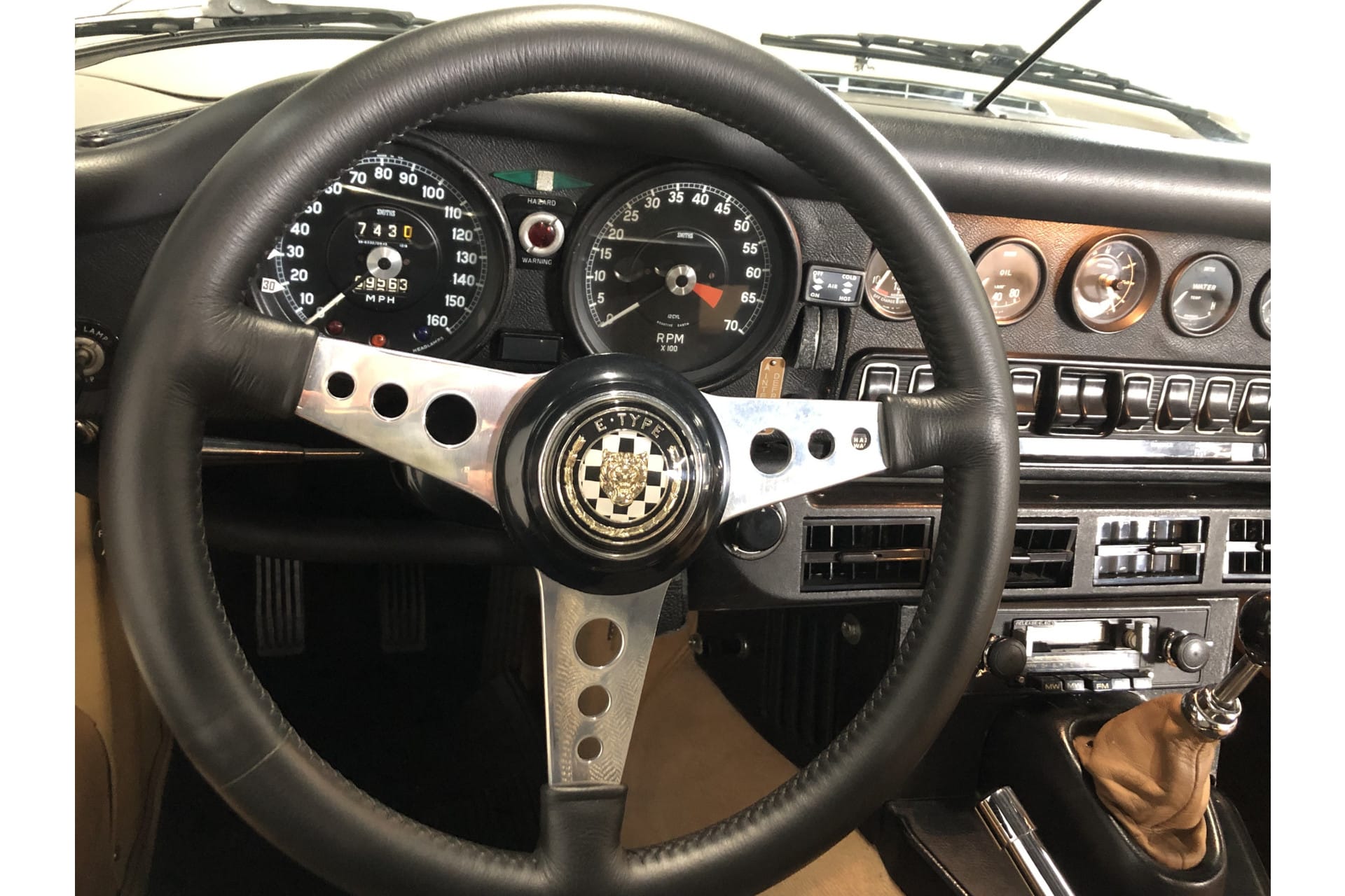Jaguar E-type V12 Cabriolet