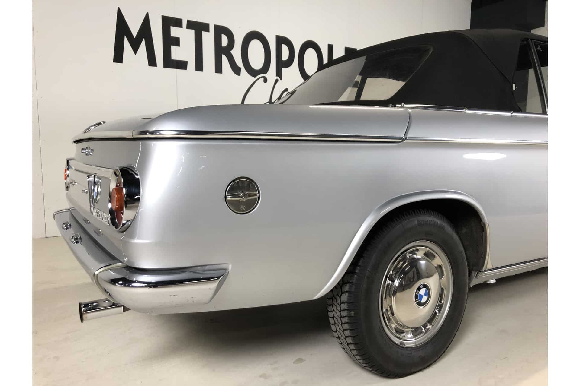 BMW 1600 convertible