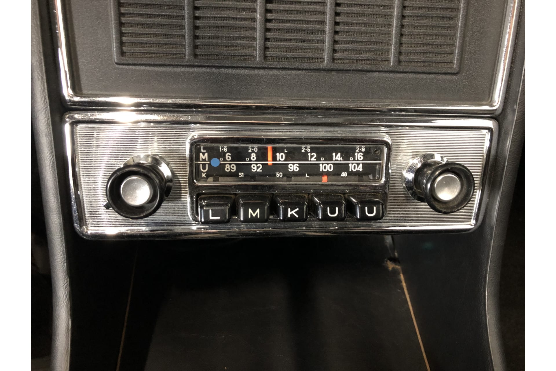BMW 1600