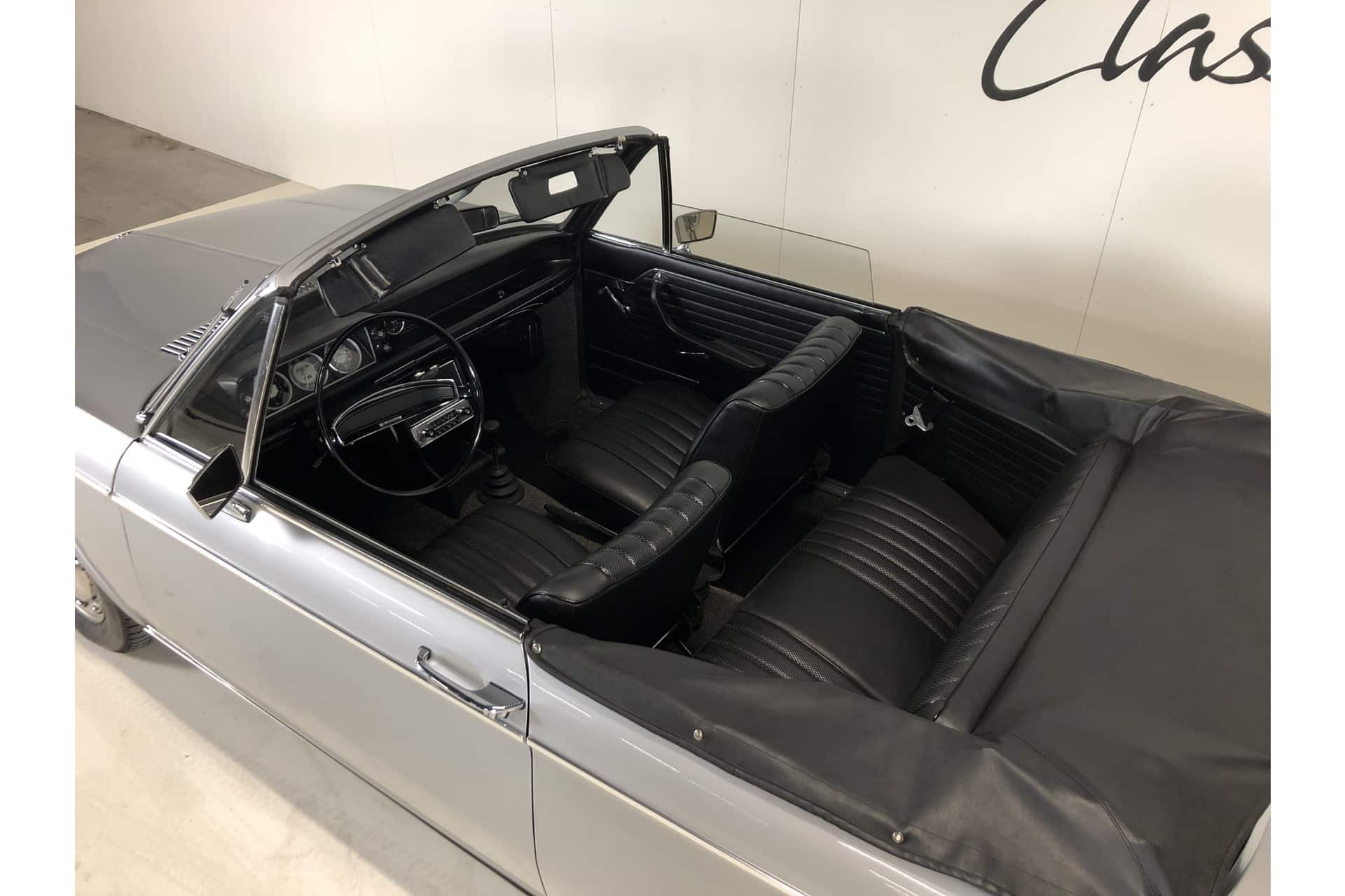 BMW 1600 convertible