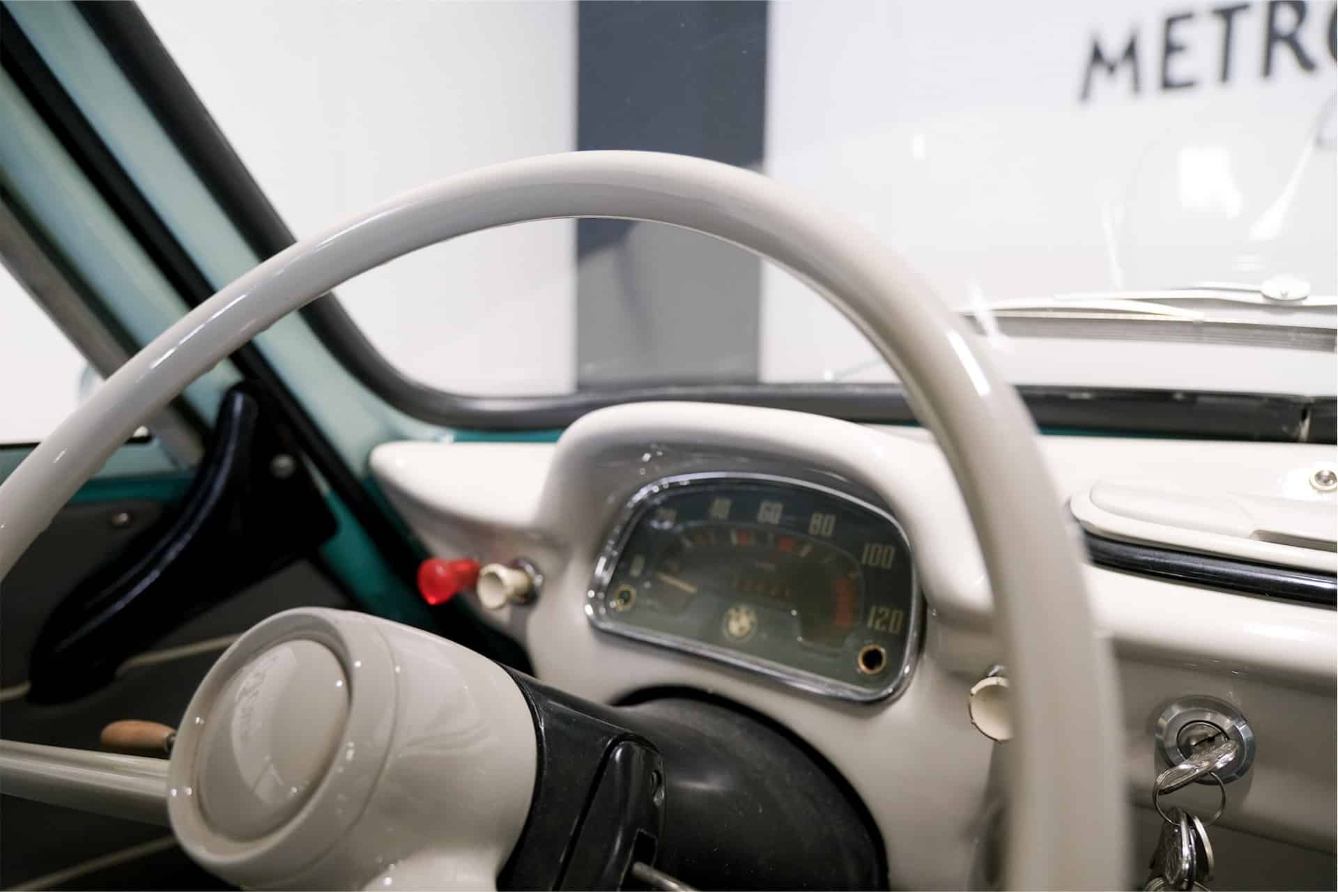 BMW Isetta 600 . 1958. Volledig gerestaureerd.