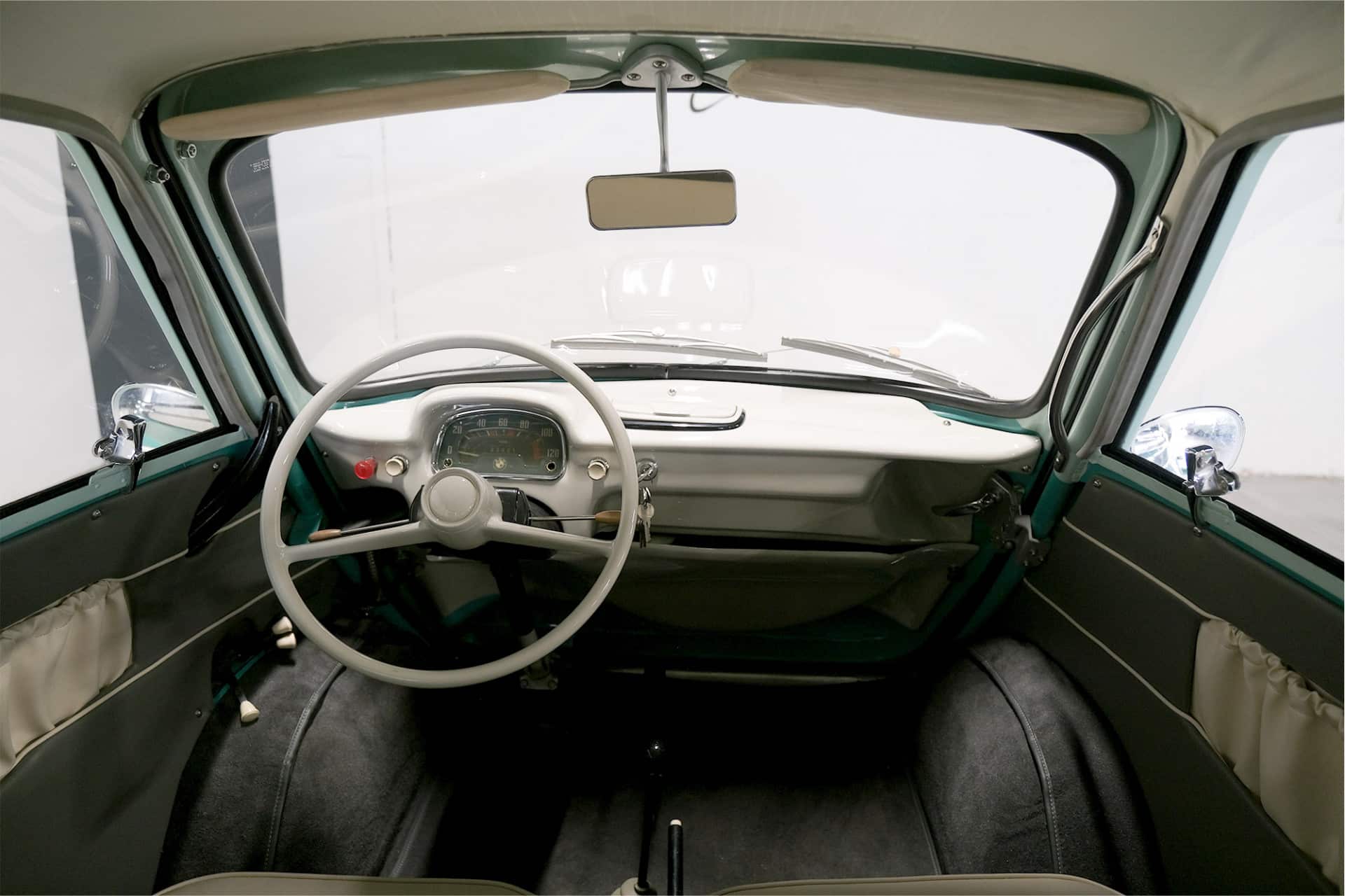 BMW Isetta 600 . 1958. Volledig gerestaureerd.