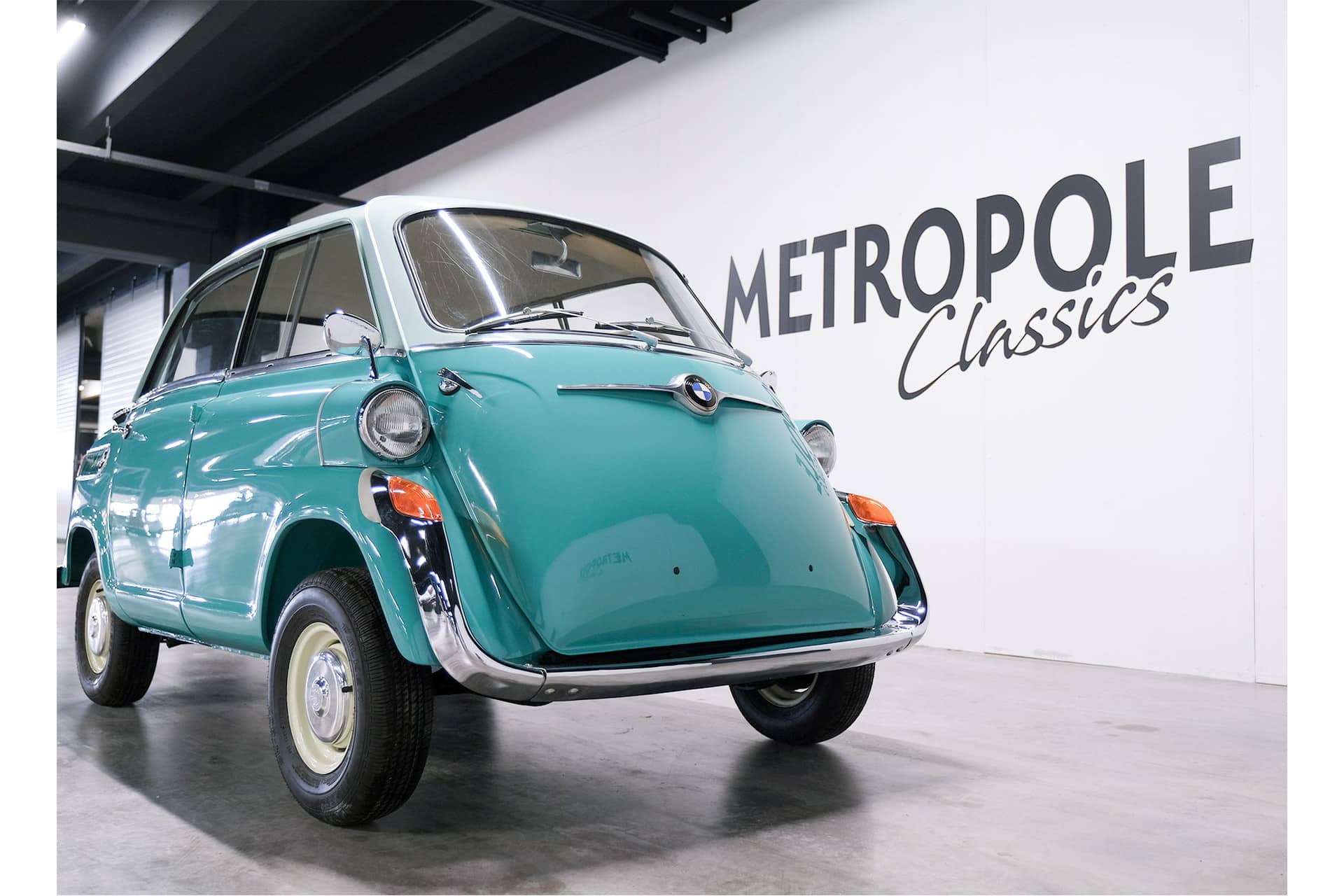BMW Isetta 600 . 1958. Volledig gerestaureerd.