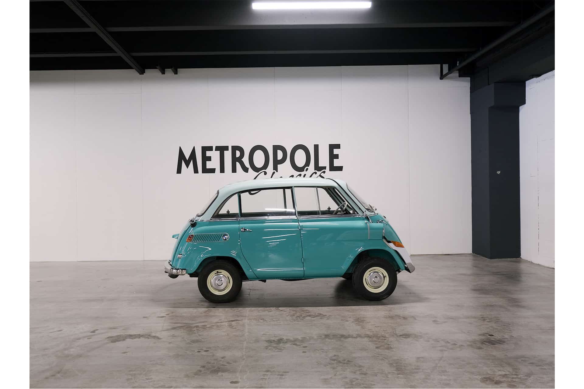 BMW Isetta 600 . 1958. Volledig gerestaureerd.