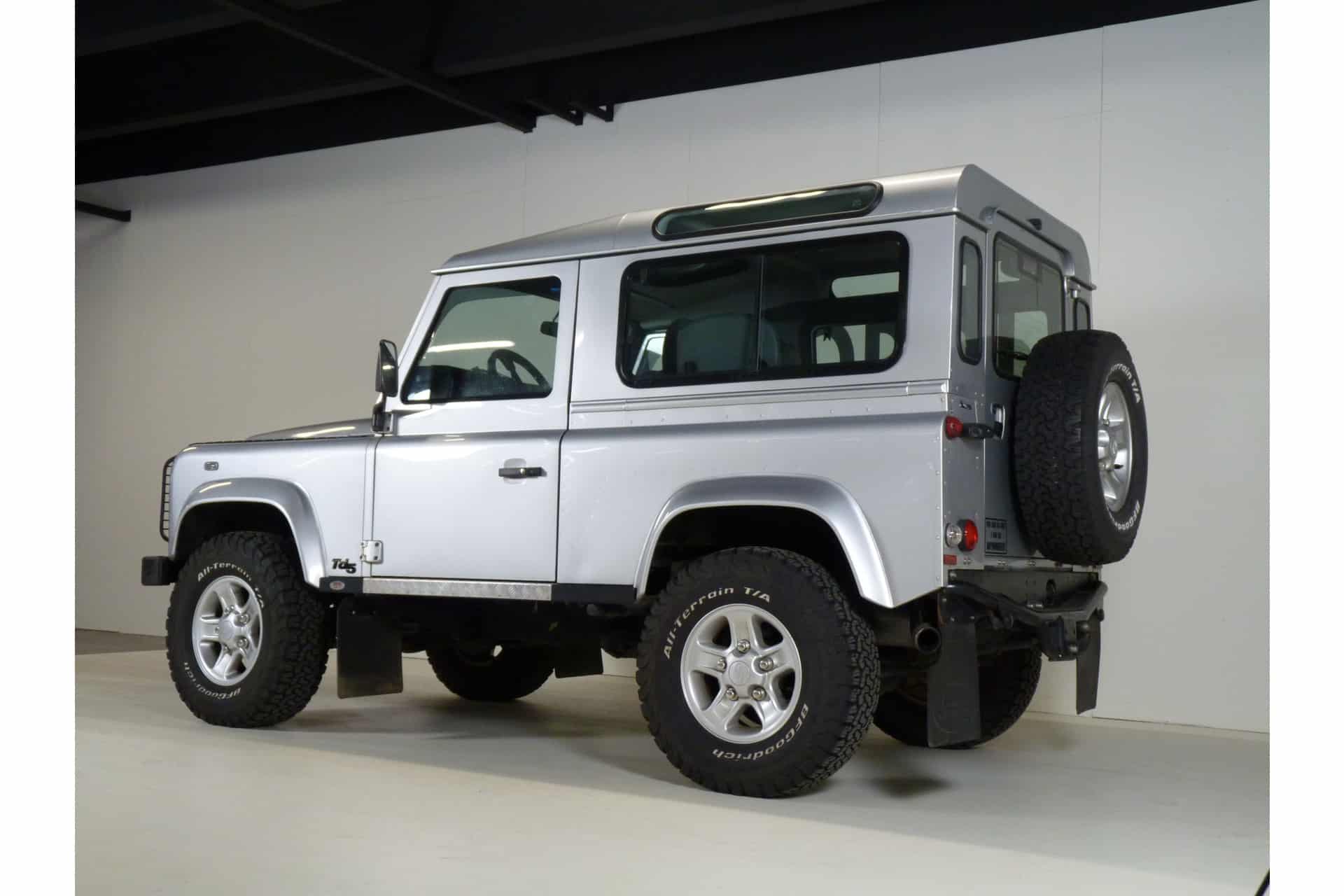Land Rover Defender 90 TD5