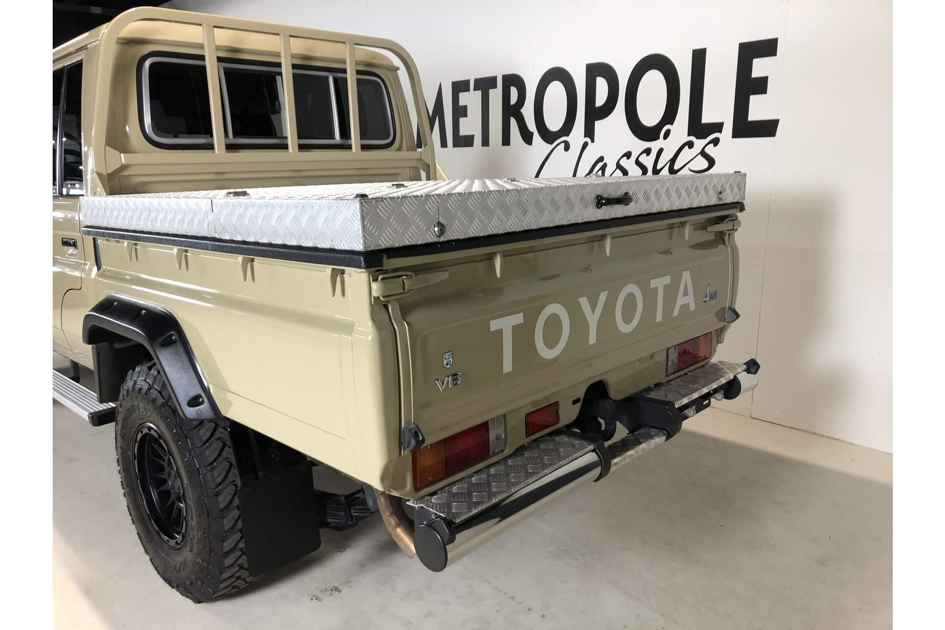 Toyota Landcruiser 79 double cabine