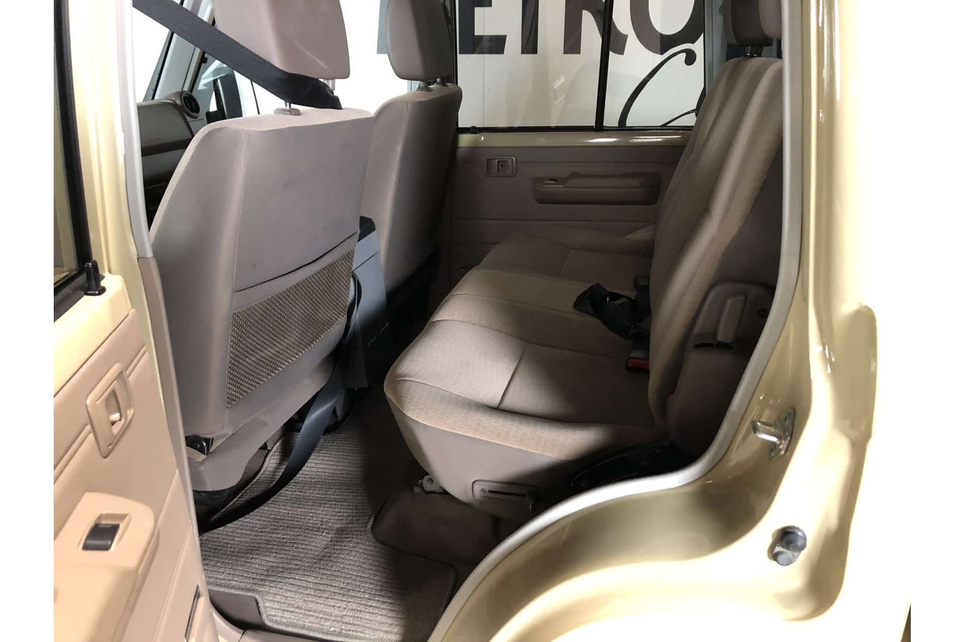Toyota Landcruiser 79 double cabine