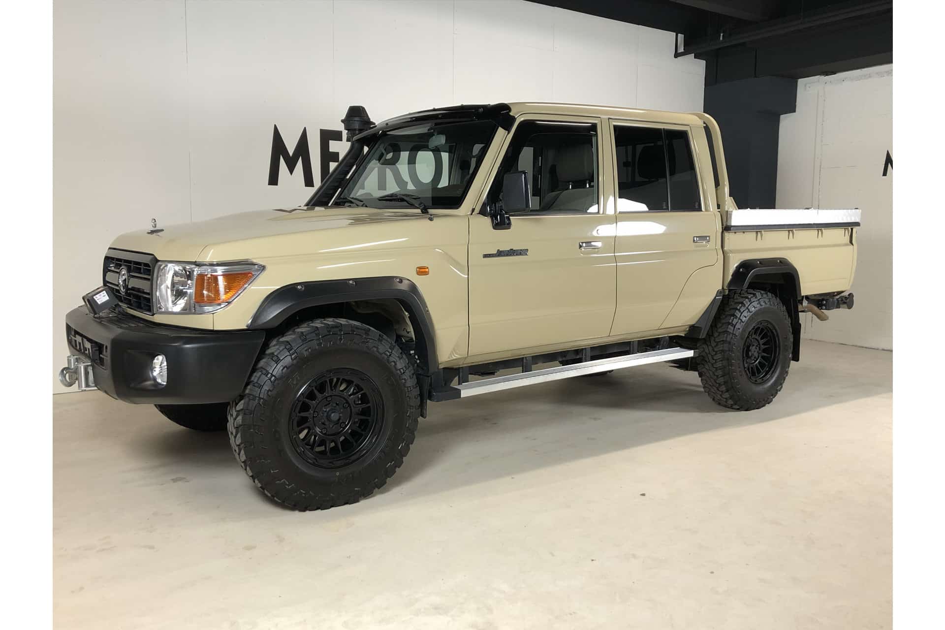 Toyota Landcruiser 79 double cabine
