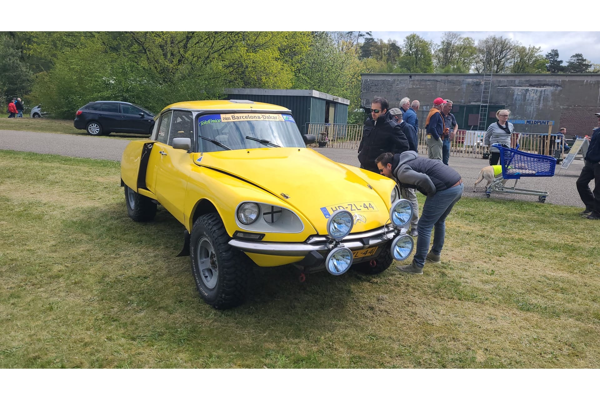 Toyota Landcruiser 4.2 TD with Citroen DS body