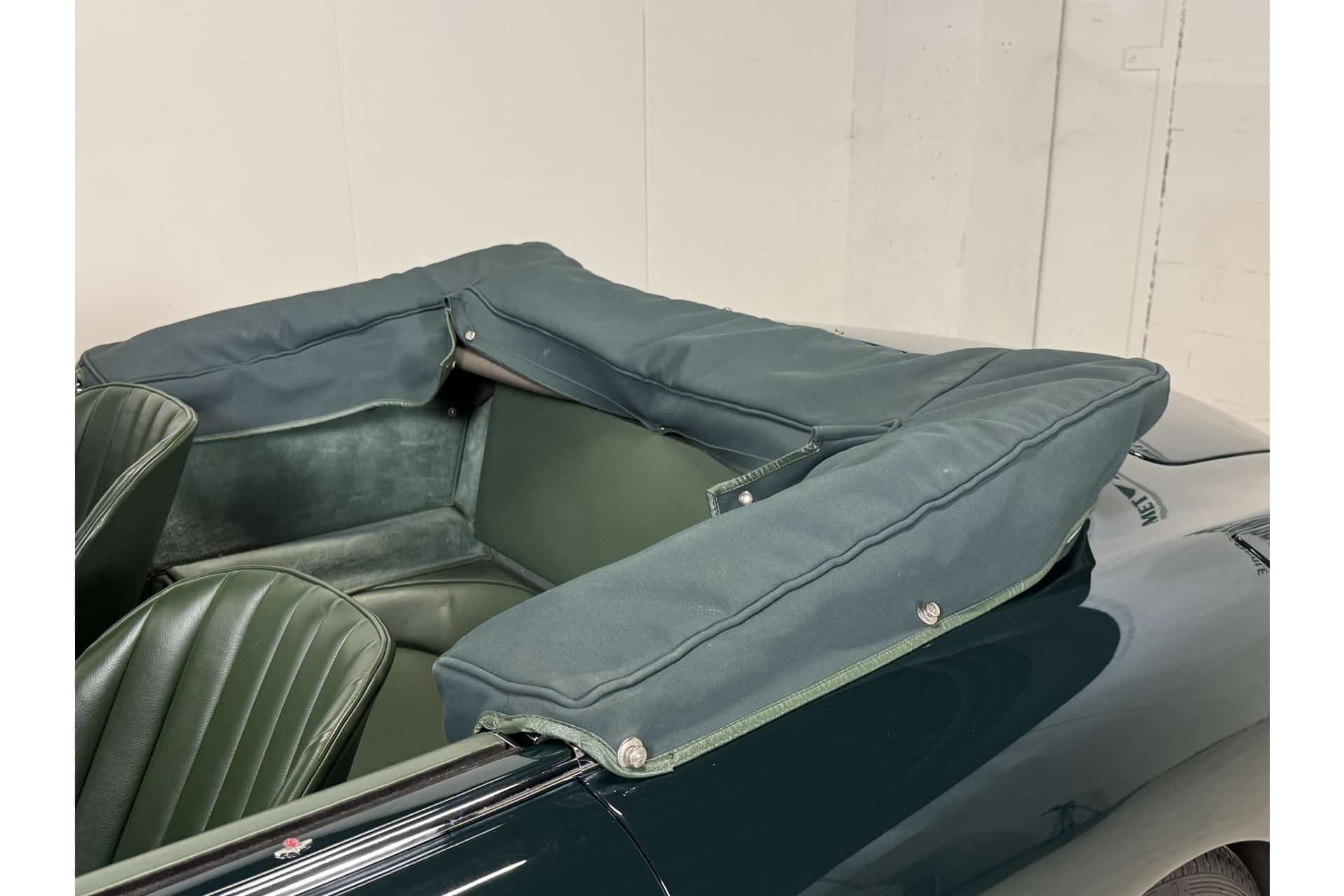 Aston Martin DB2/4 MK III
