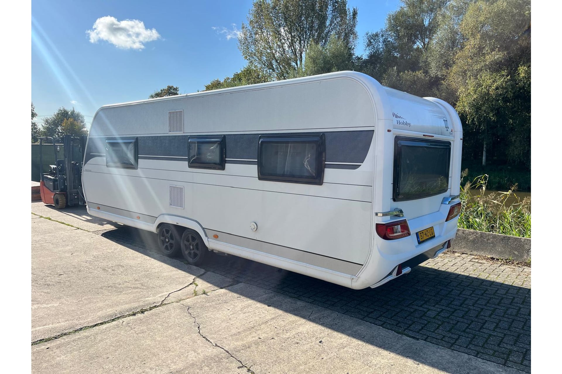 Hobby 650 UFF/ mover /klima