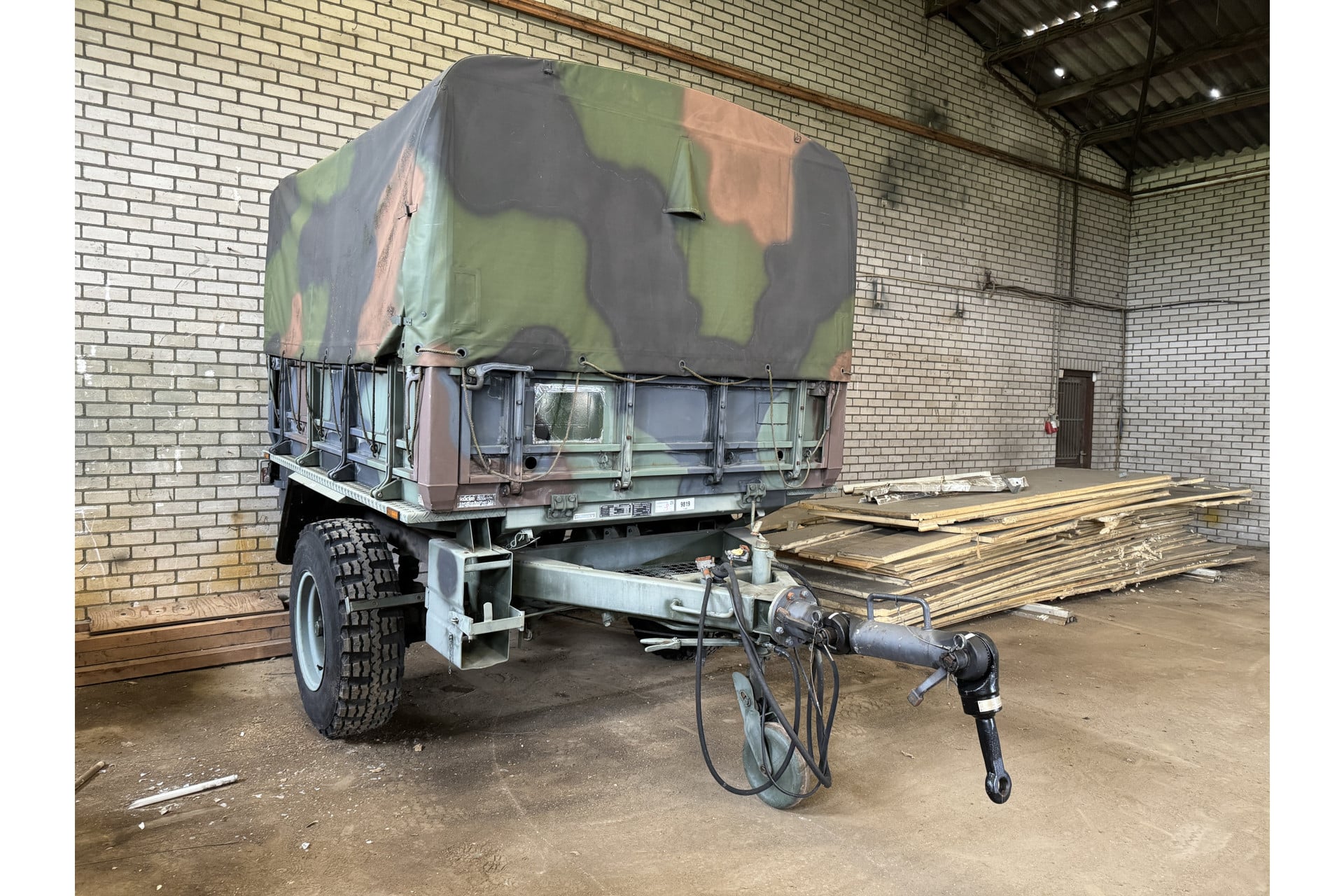 Leger aanhanger