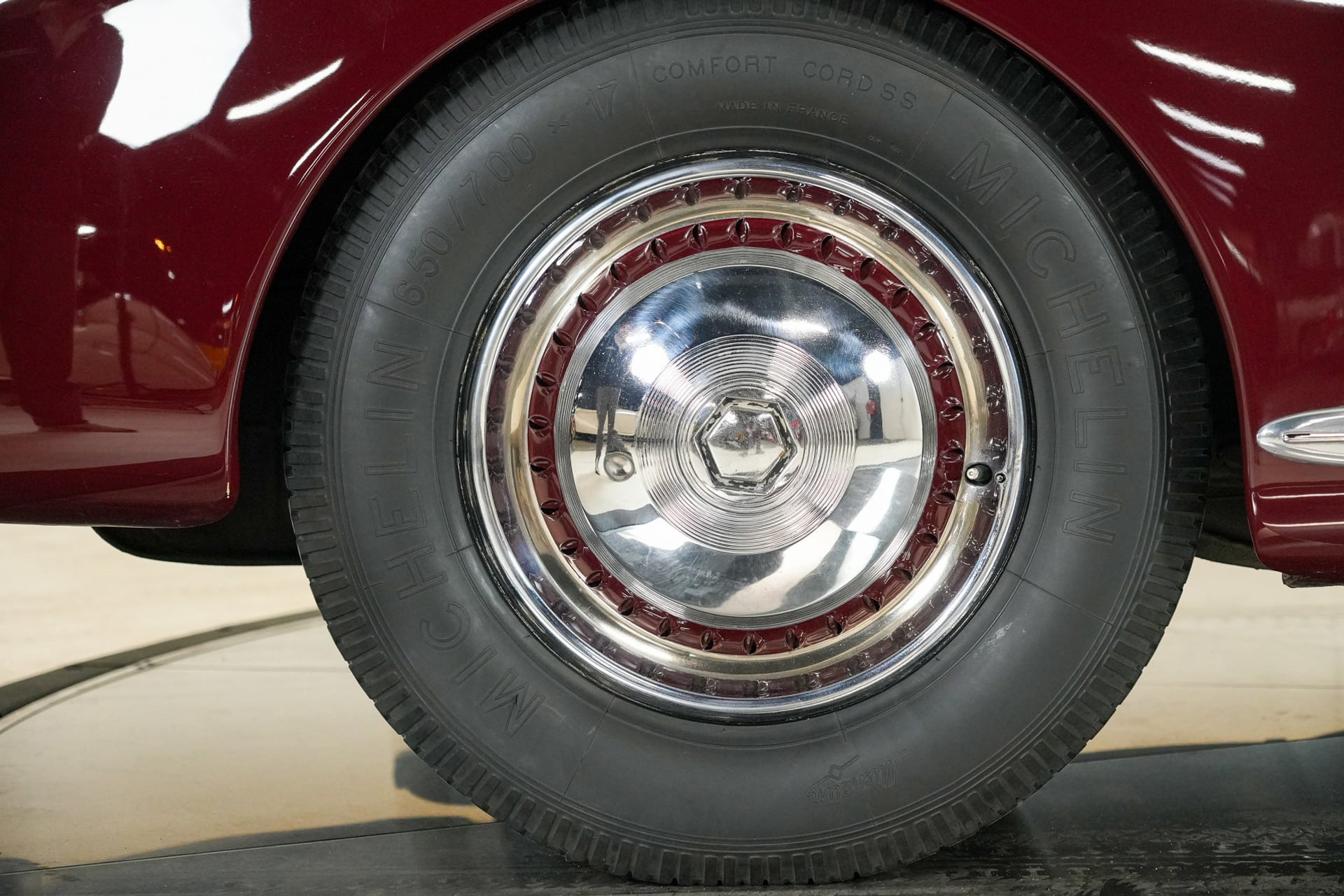 Alfa Romeo 6C 2500 Passo Corto Super Sport Cabriolet by Pinin Farina
