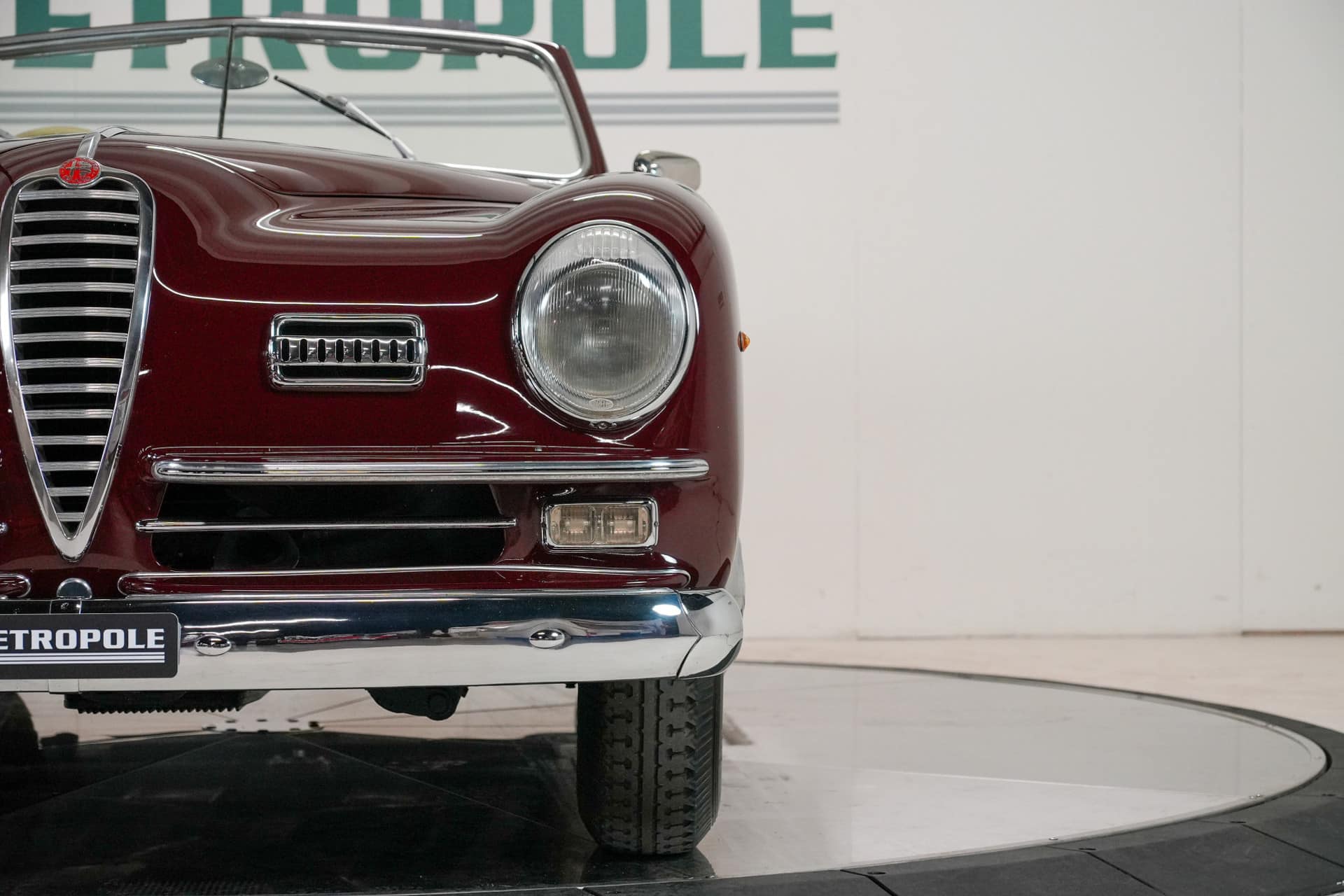 Alfa Romeo 6C 2500 Passo Corto Super Sport Cabriolet by Pinin Farina