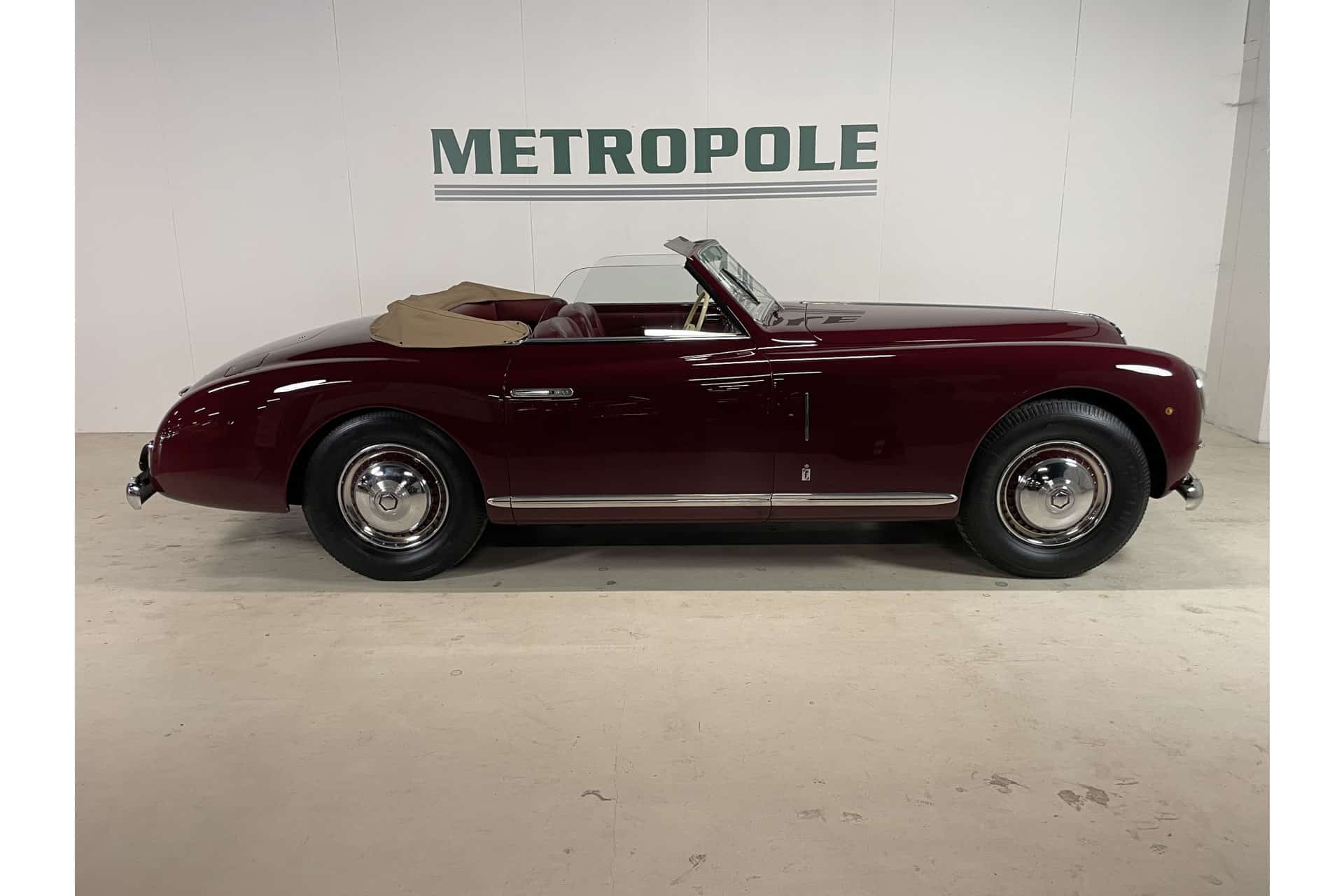 Alfa Romeo 6C 2500 Passo Corto Super Sport Cabriolet by Pinin Farina