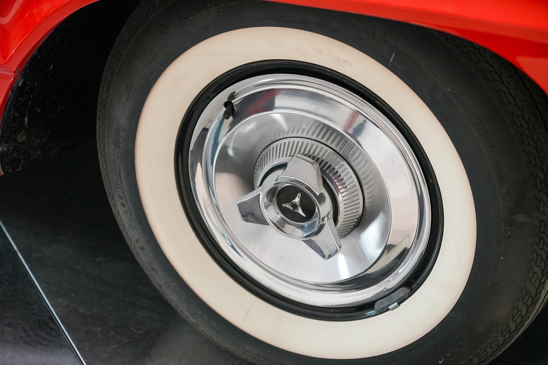Dodge POLARA