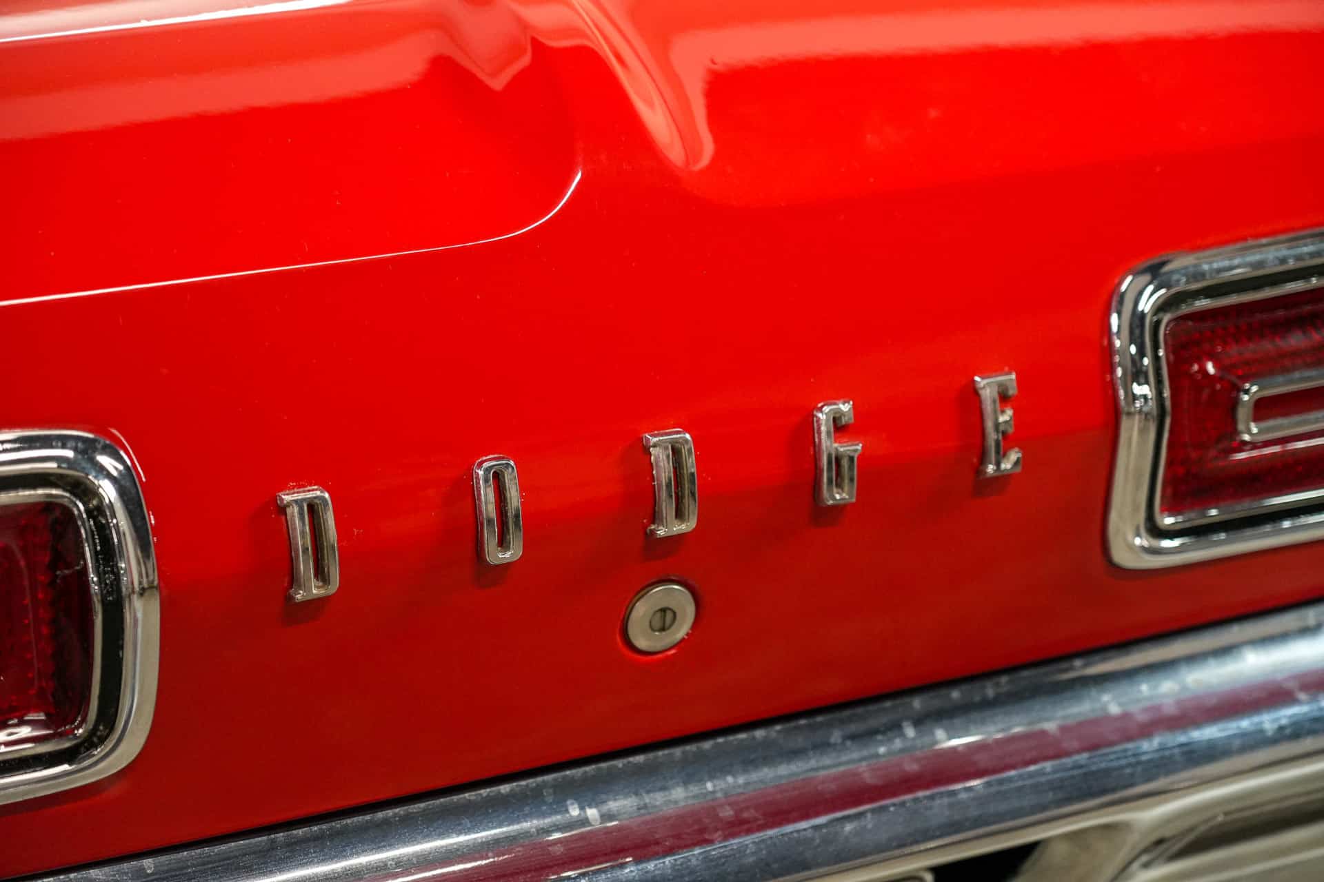 Dodge POLARA