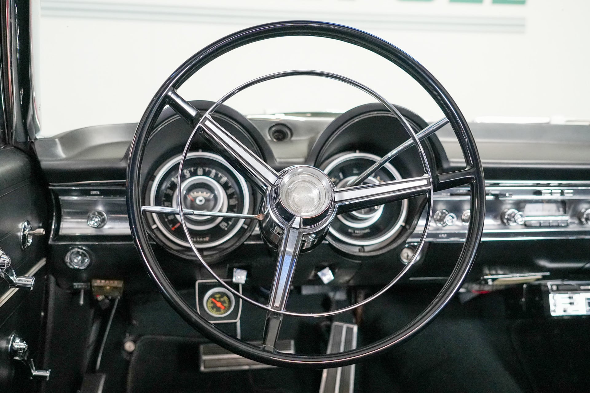 Dodge POLARA