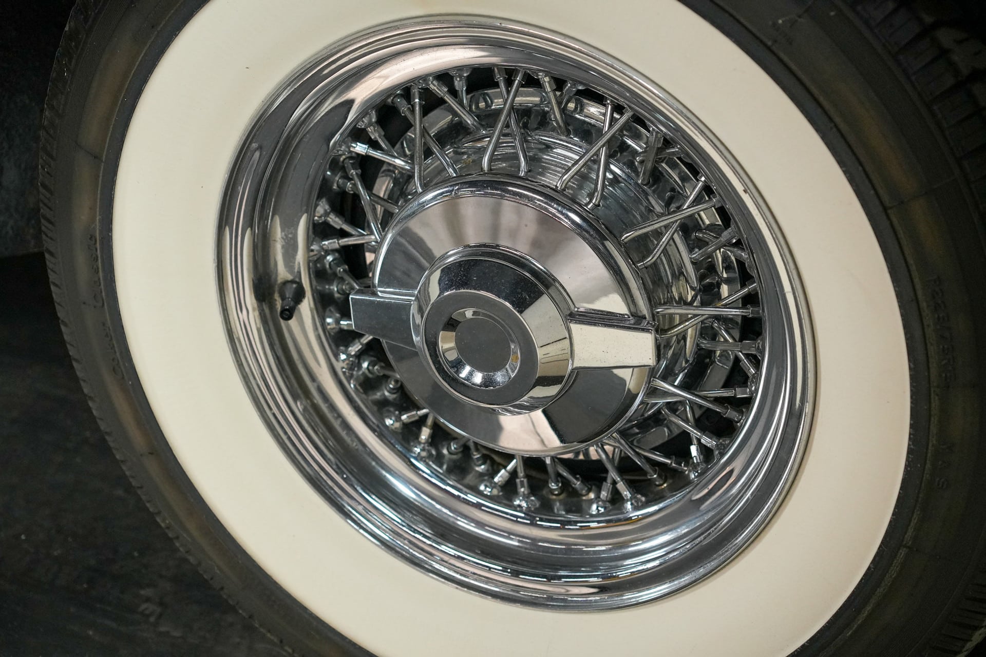 Plymouth FURY