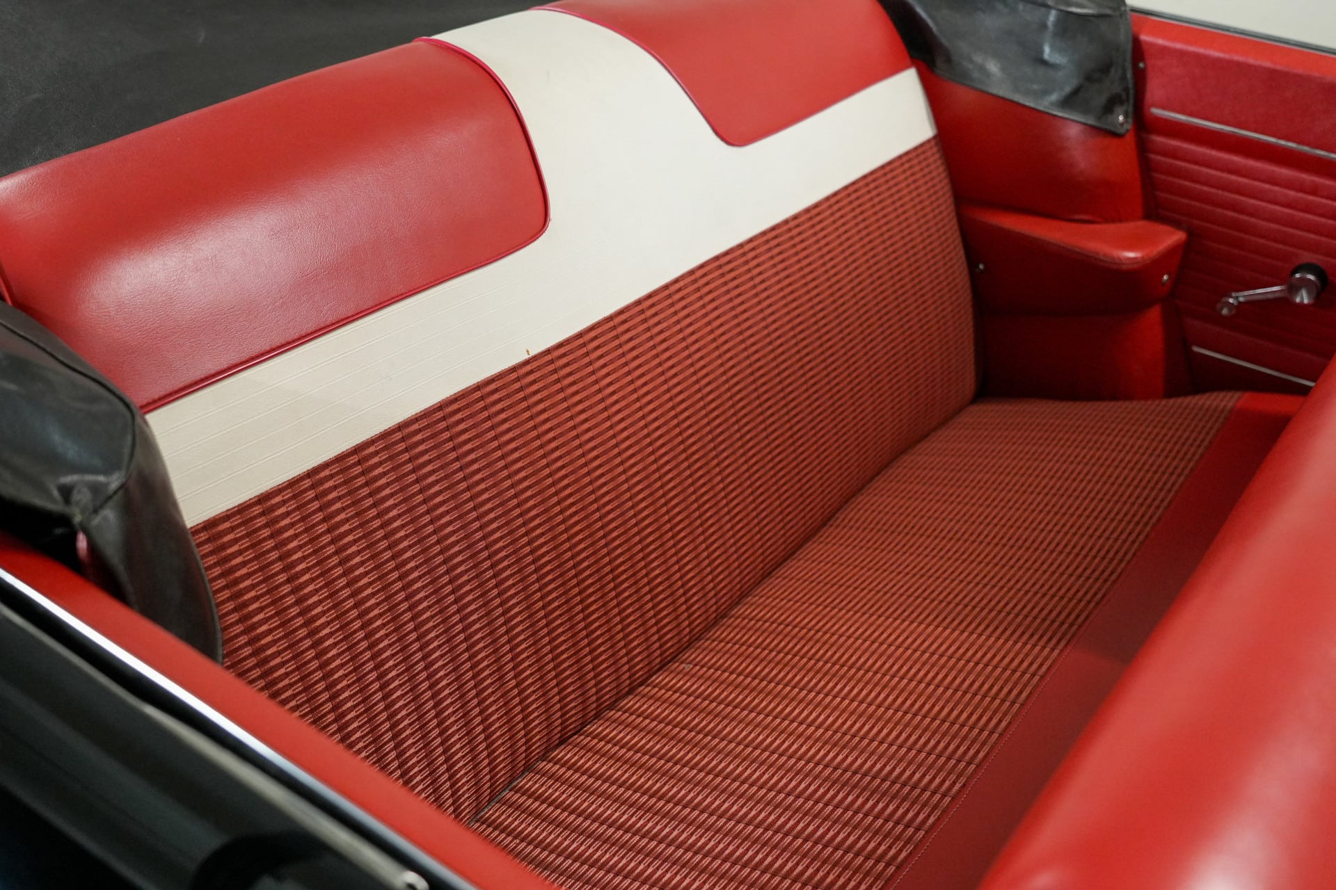 Plymouth FURY FURY