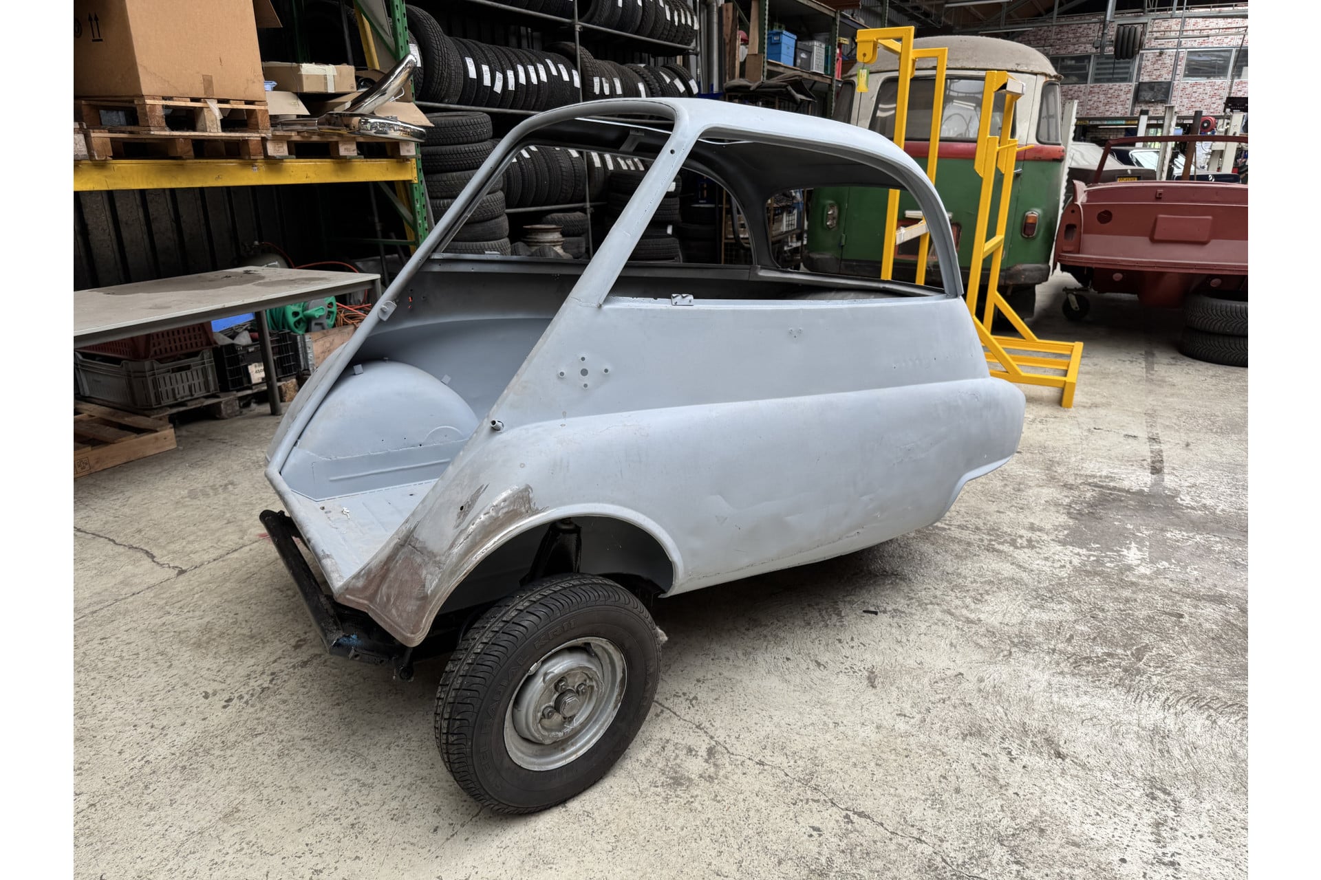 BMW Isetta Incl. Dutch papers