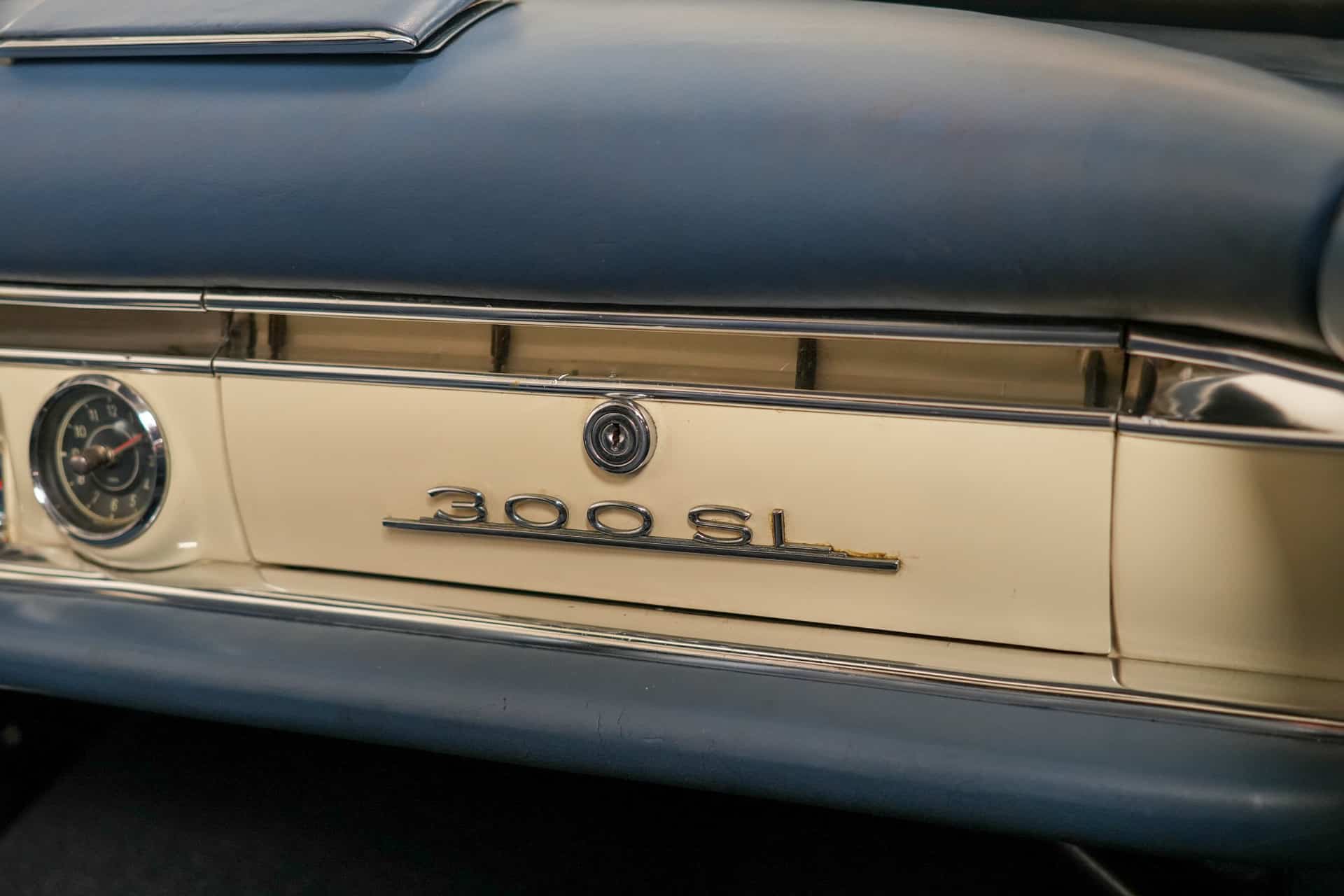 Mercedes-Benz 300SL Roadster