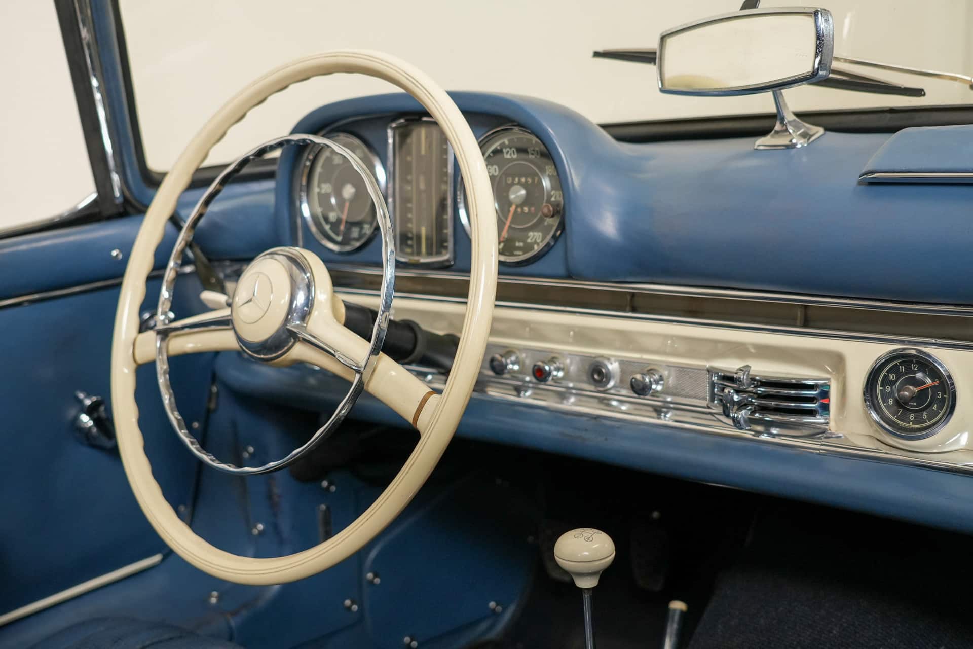 Mercedes-Benz 300SL Roadster